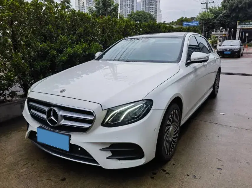 2020 MERCEDES-BENZ E view 1