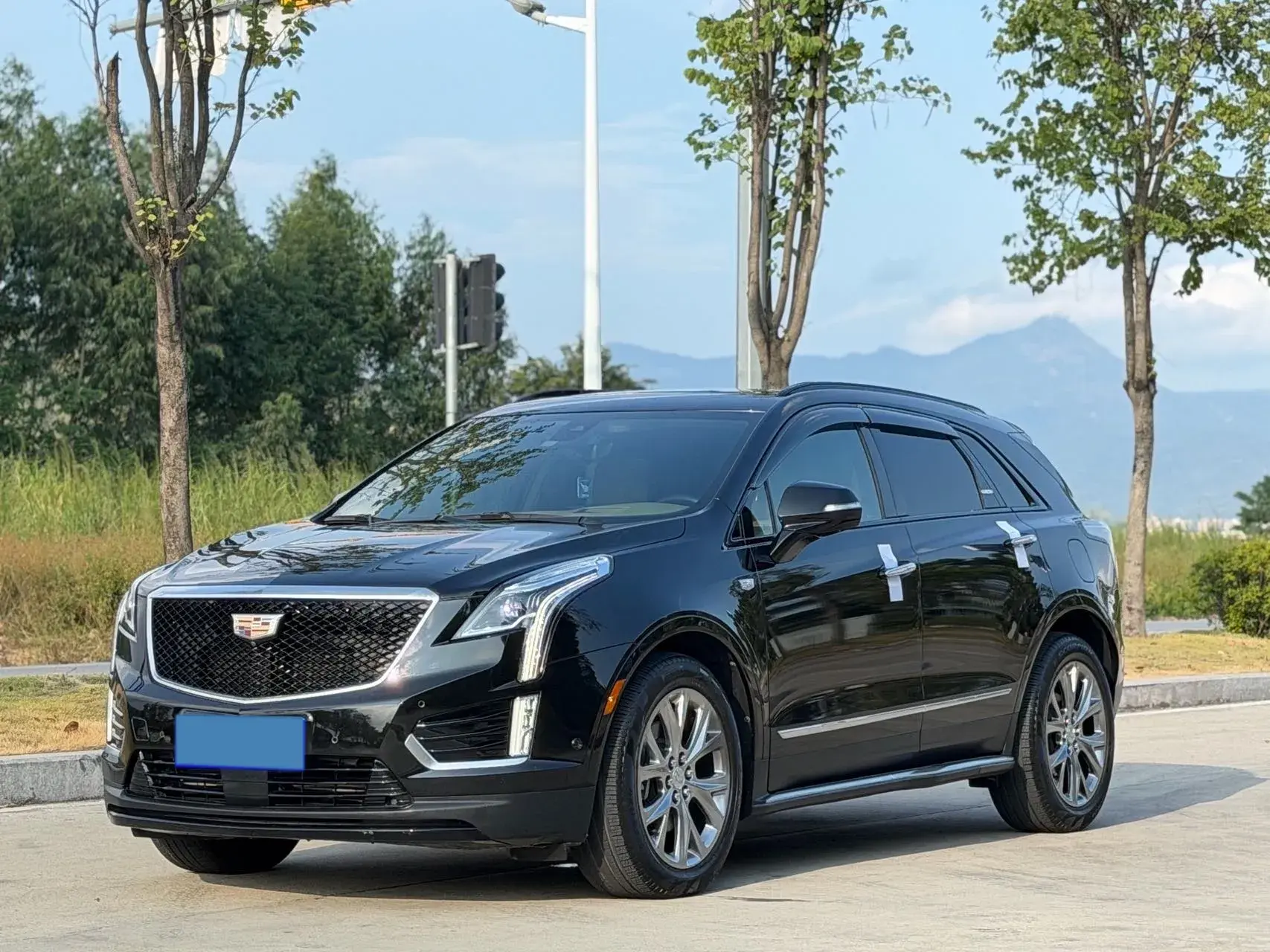2020 CADILLAC XT5 view 1