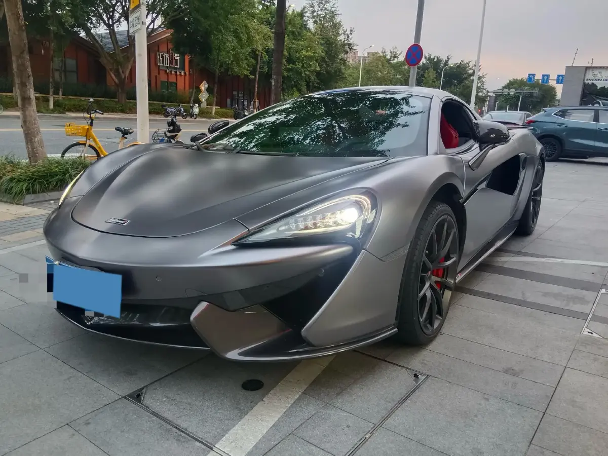 2019 McLaren 570 3.8T 570HP V8 7DCT
