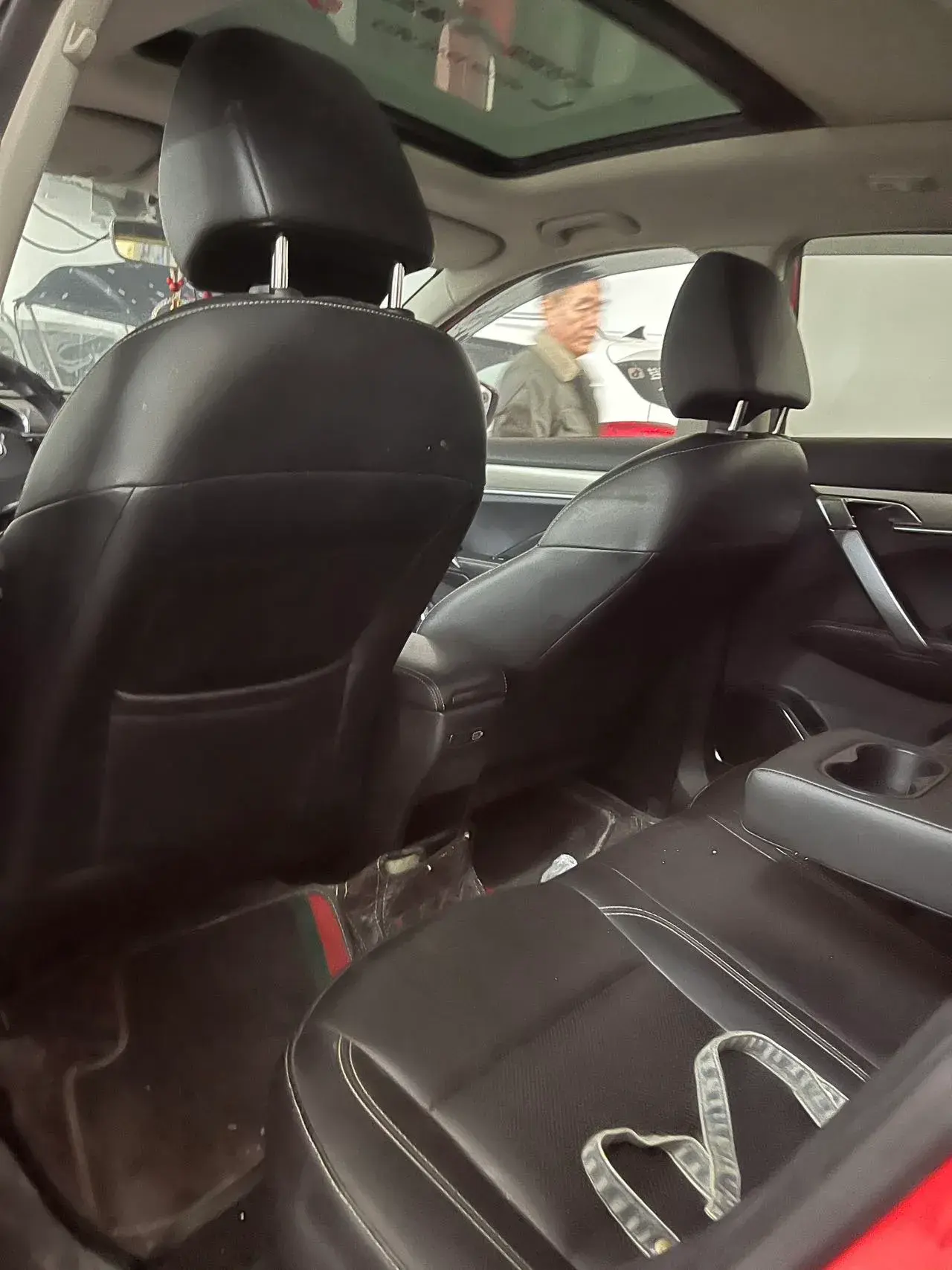 2019 GEELY COOLRAY thumbnail 4