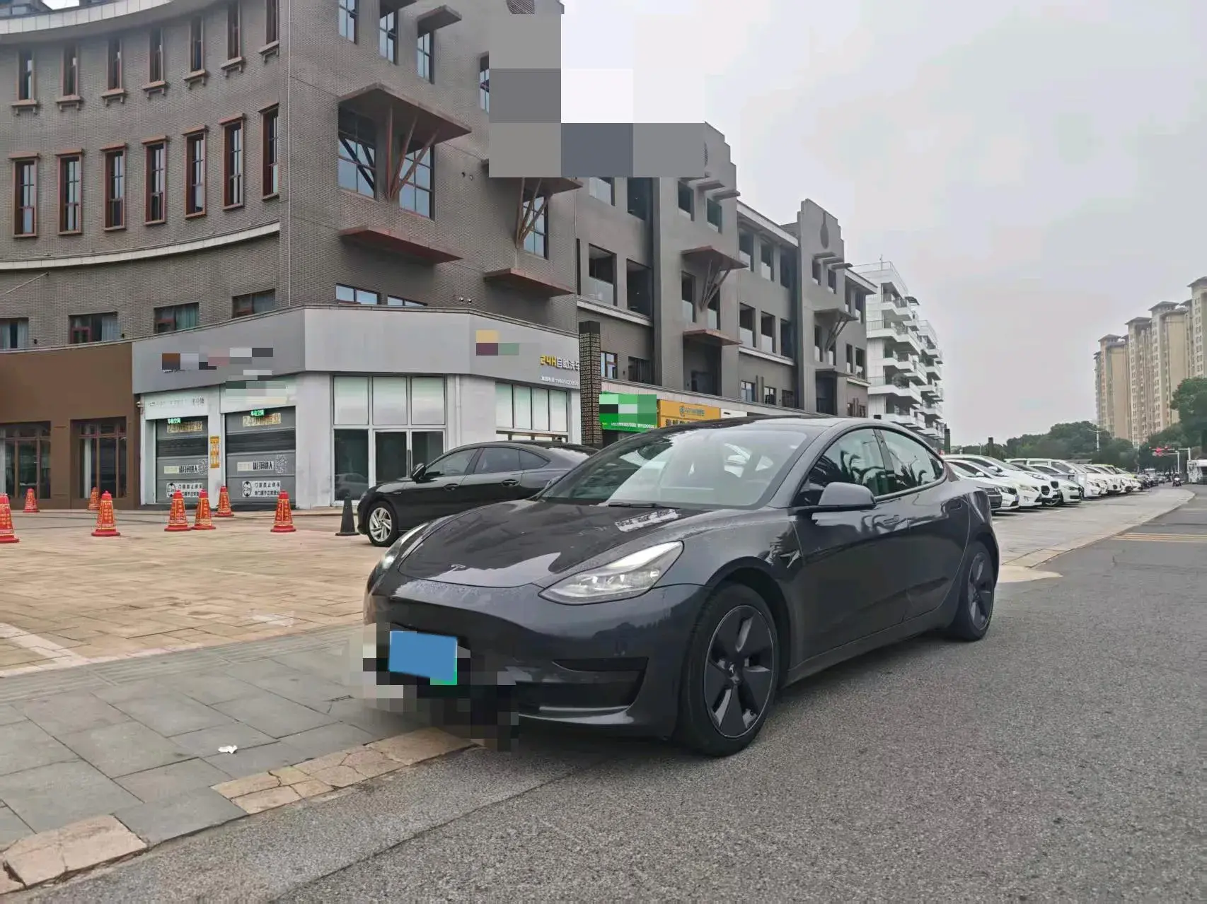 2021 TESLA MODEL view 1