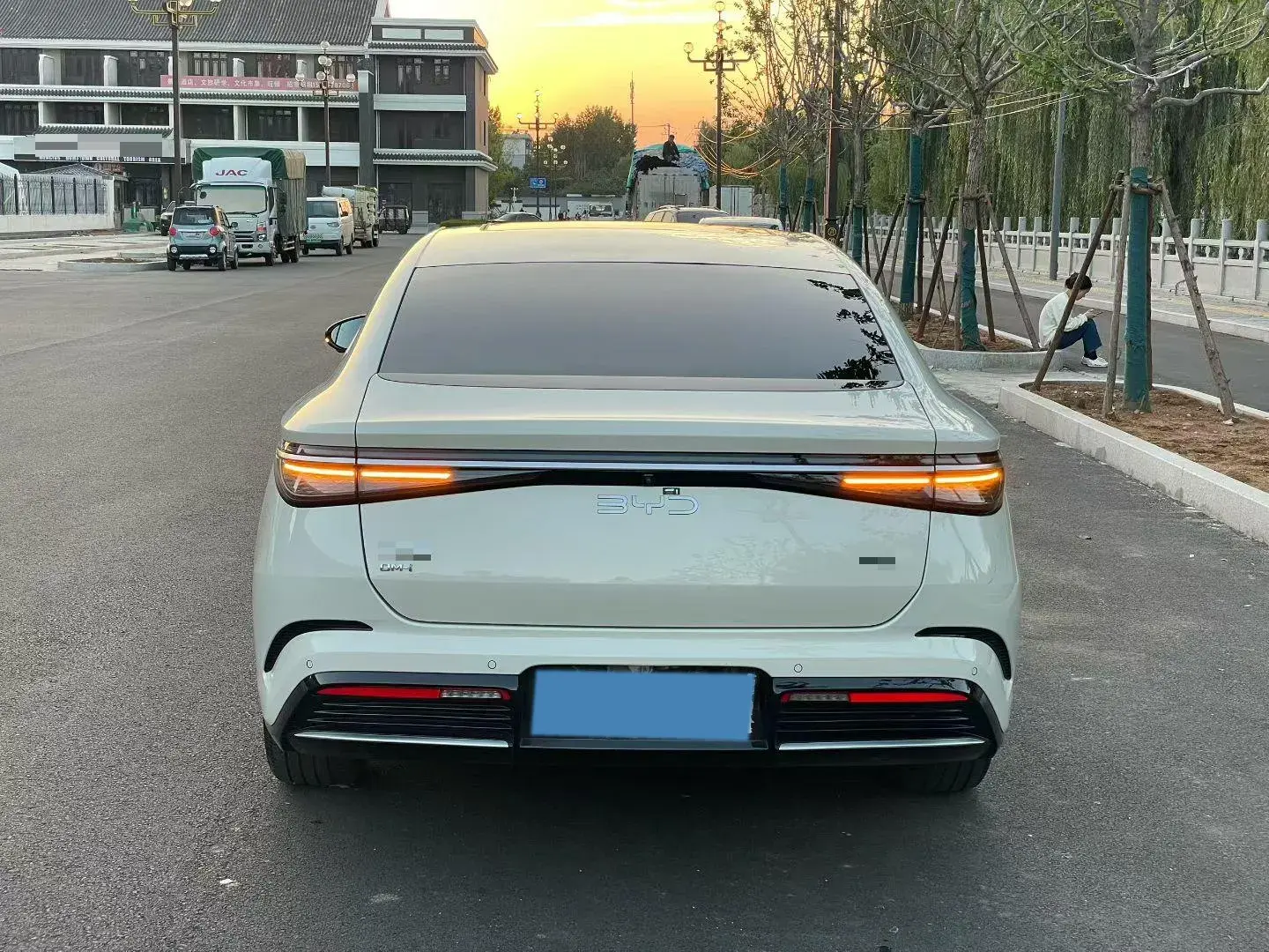 2025 BYD SEAL07 thumbnail 4