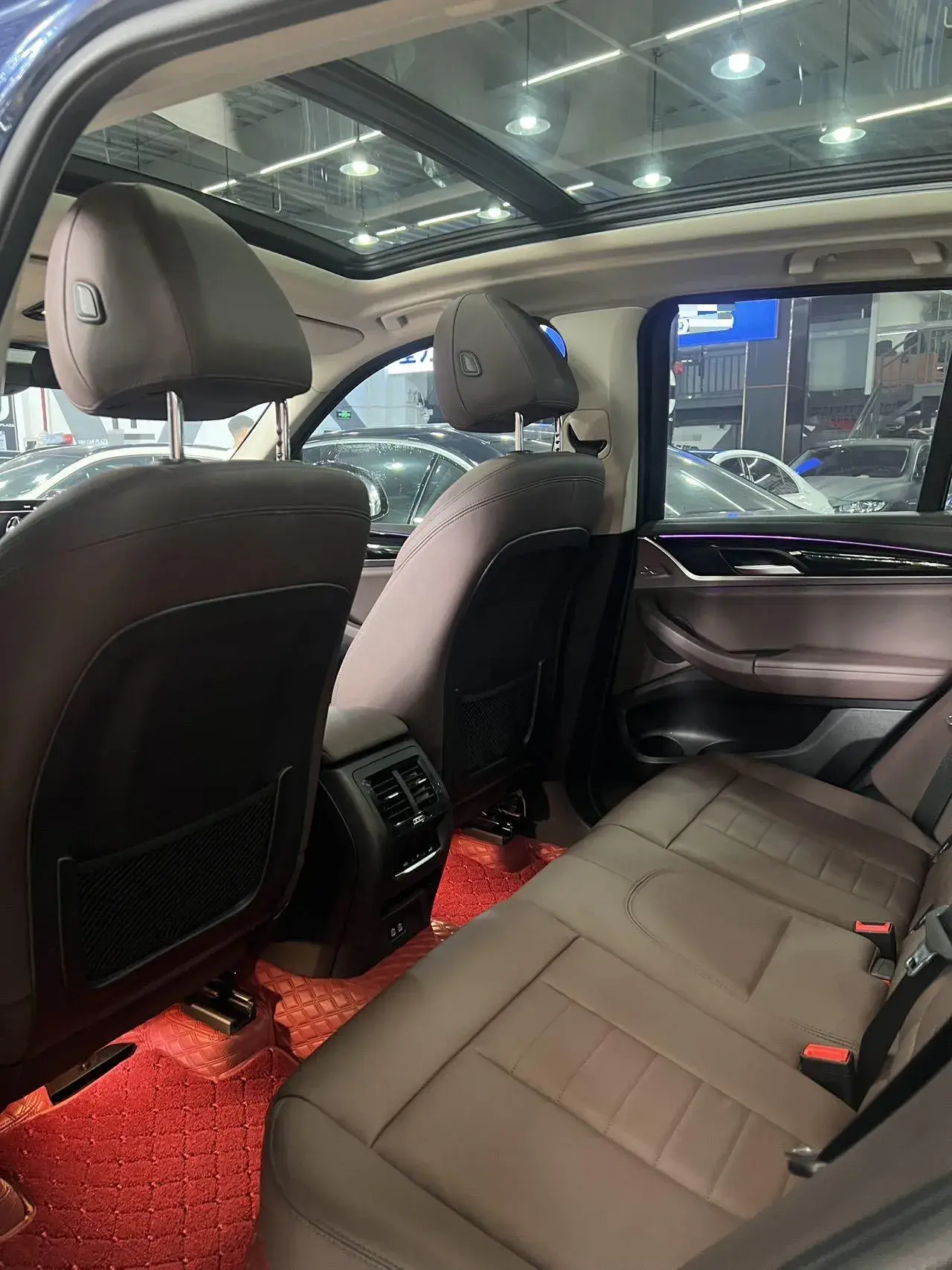 2021 BMW X3 thumbnail 4