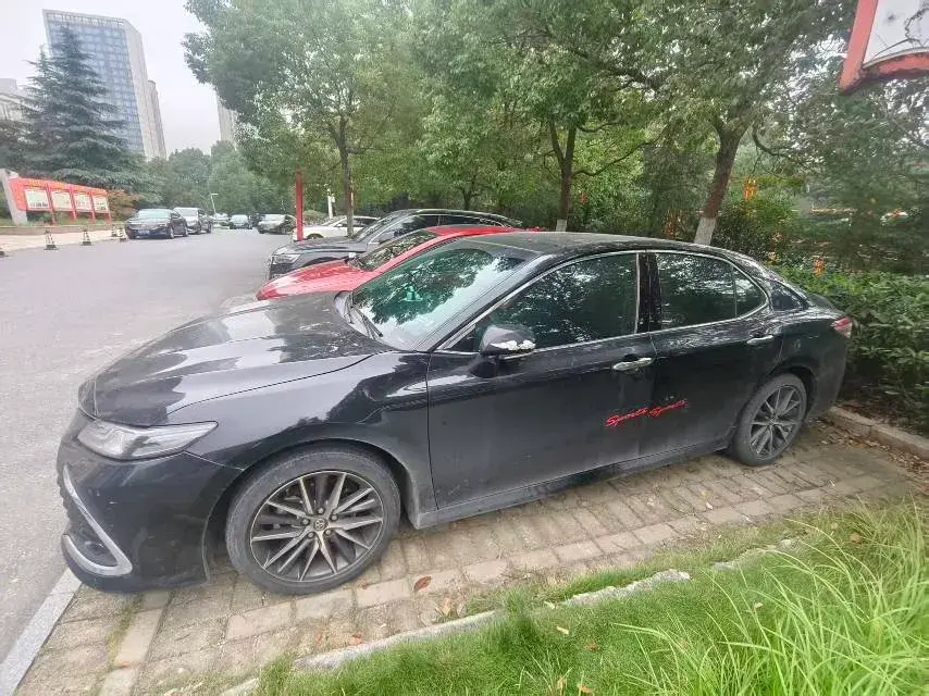 2021 TOYOTA CAMRY thumbnail 4