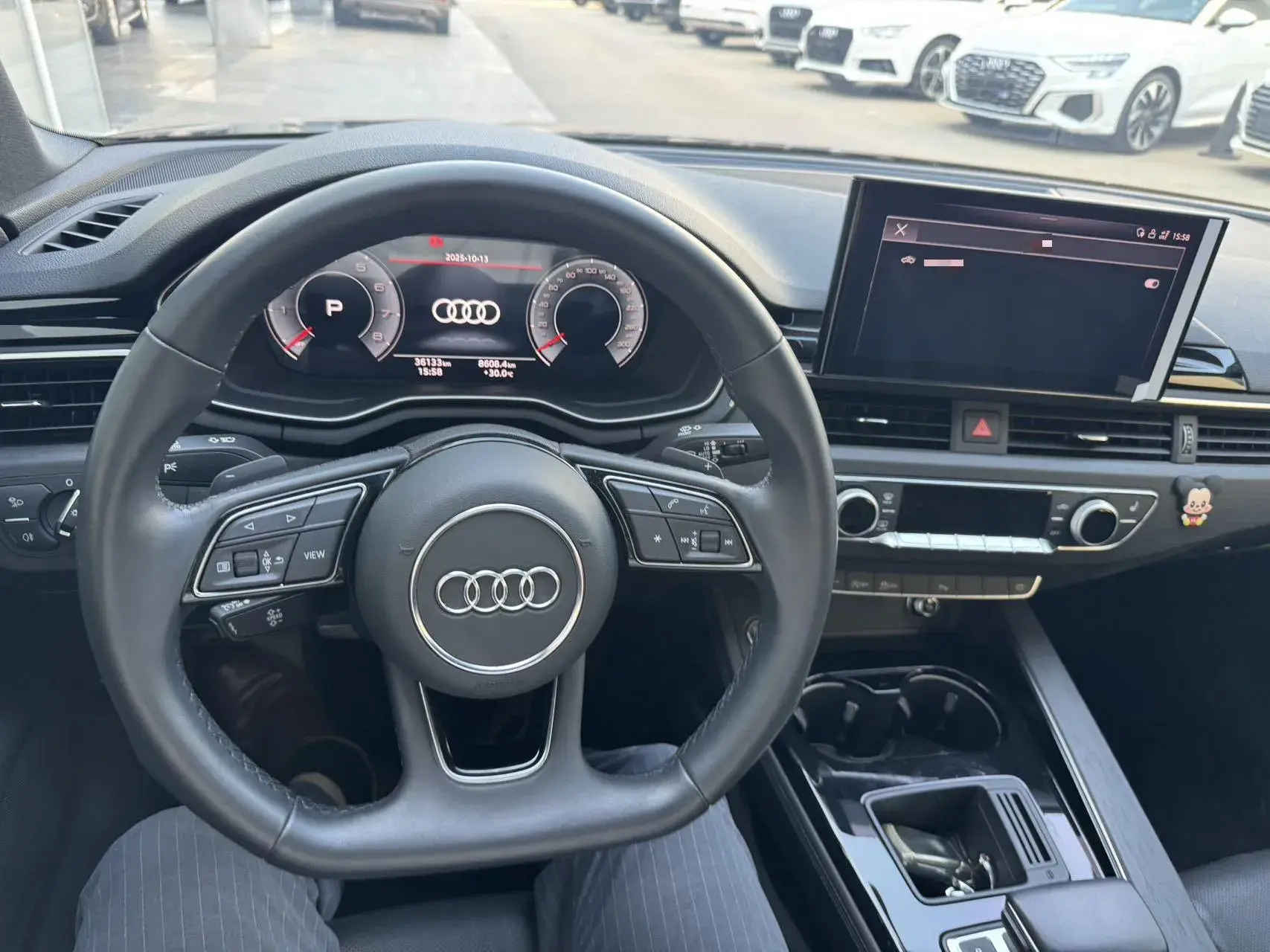 2023 AUDI A4L thumbnail 3