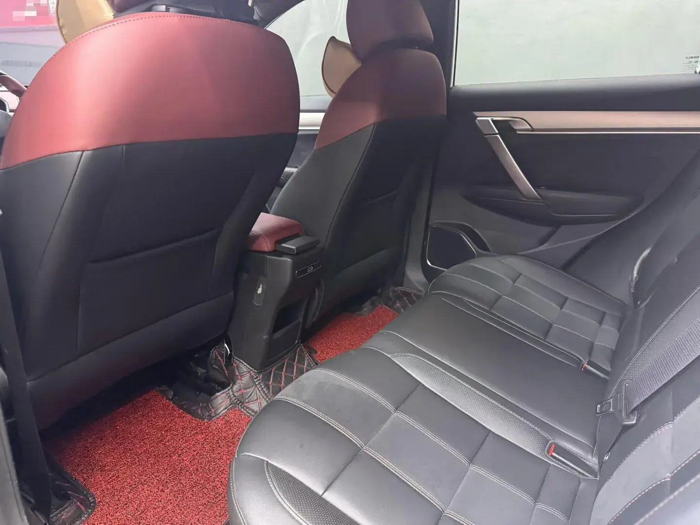 2021 GEELY COOLRAY thumbnail 3