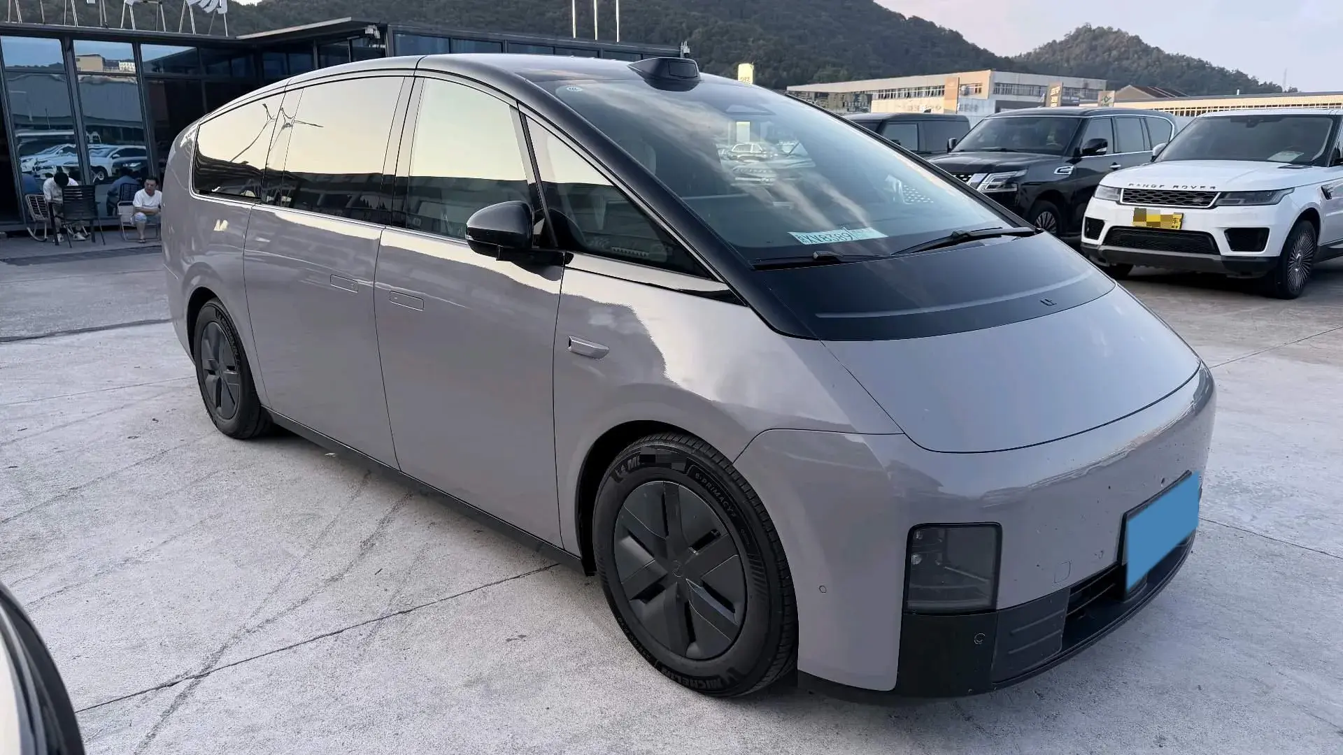 2024 LI MEGA thumbnail 3