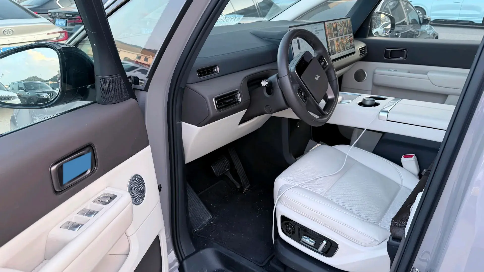 2024 LI MEGA thumbnail 4