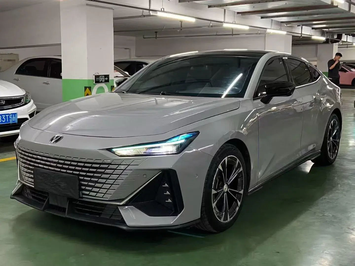 2023 GEELY GALAXY view 1