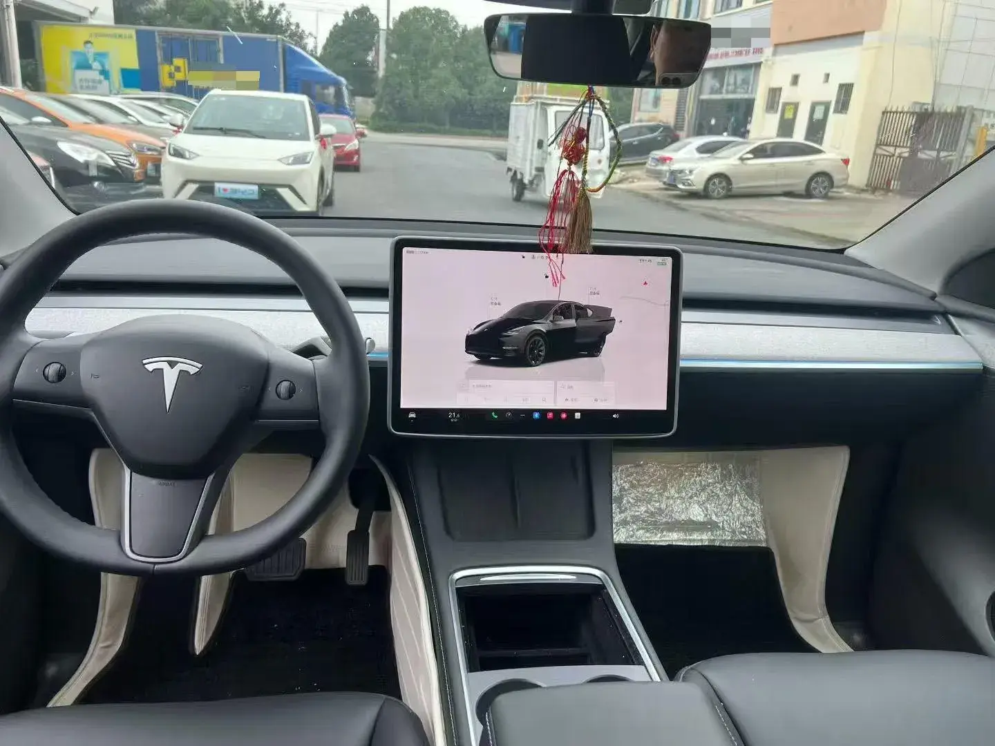 2023 TESLA MODEL thumbnail 3