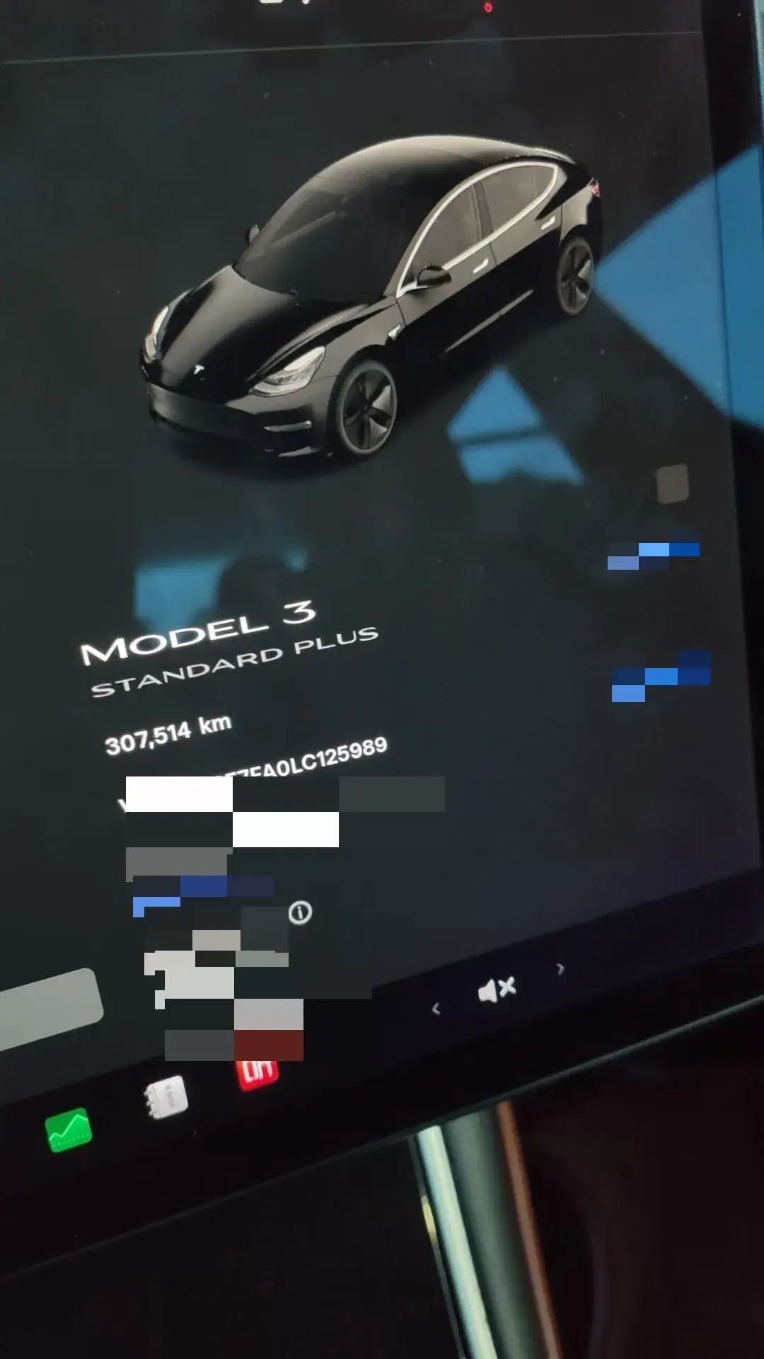 2020 TESLA MODEL thumbnail 2