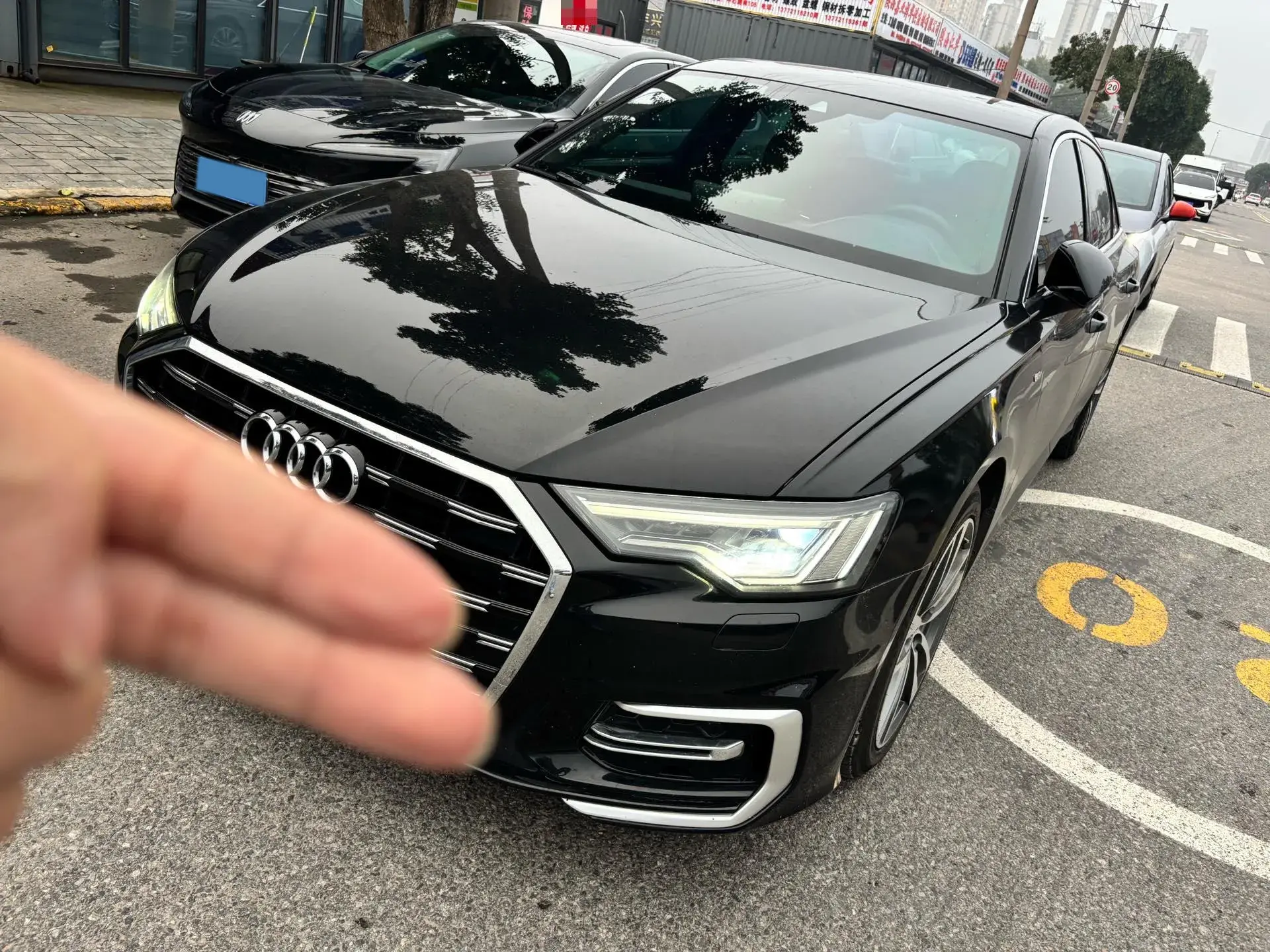 2023 AUDI A6L view 1