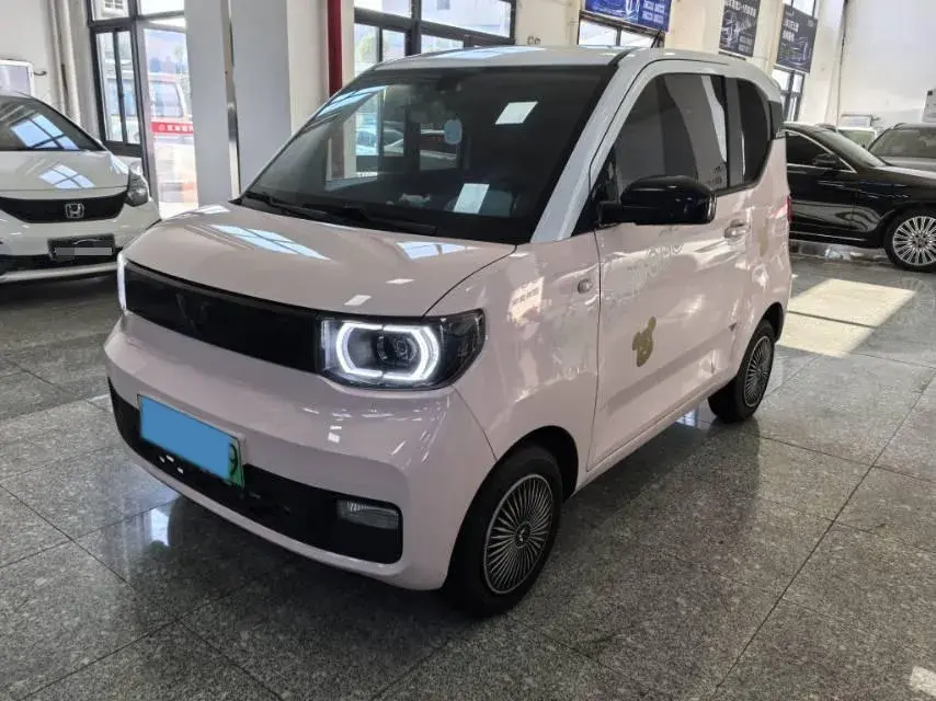 2021 WULING HONGGUANG view 1