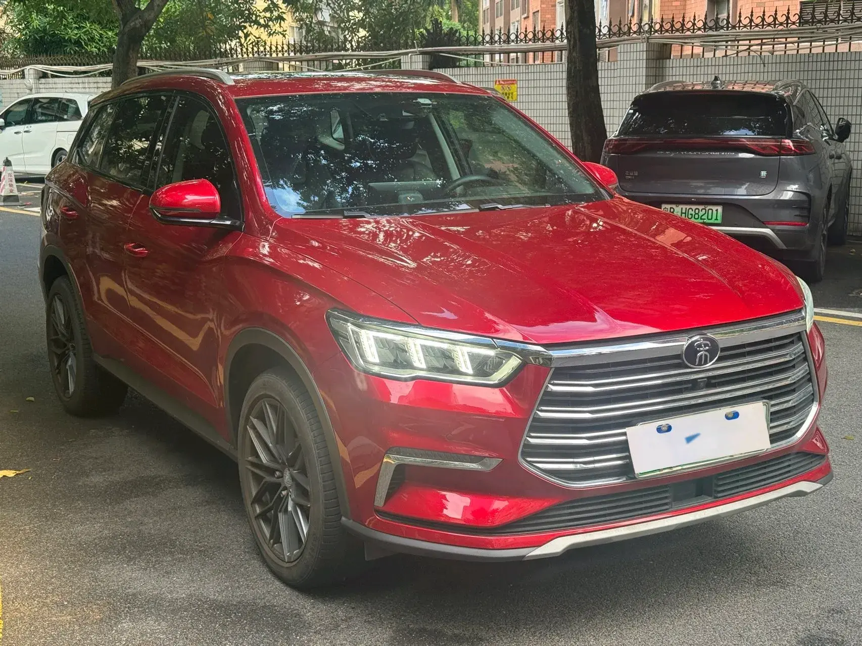 2019 BYD SONG thumbnail 3