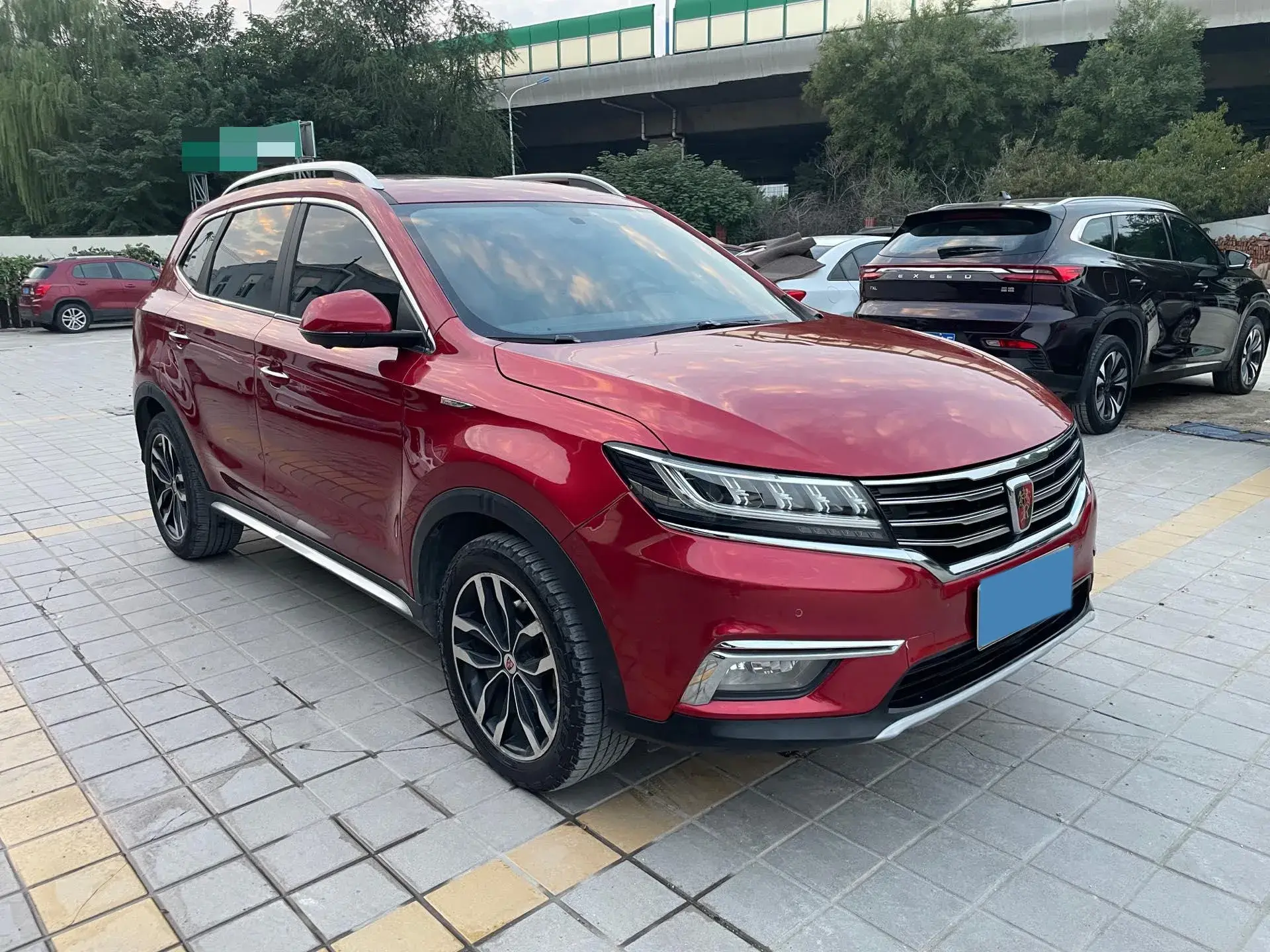 2017 ROEWE RX5 thumbnail 3