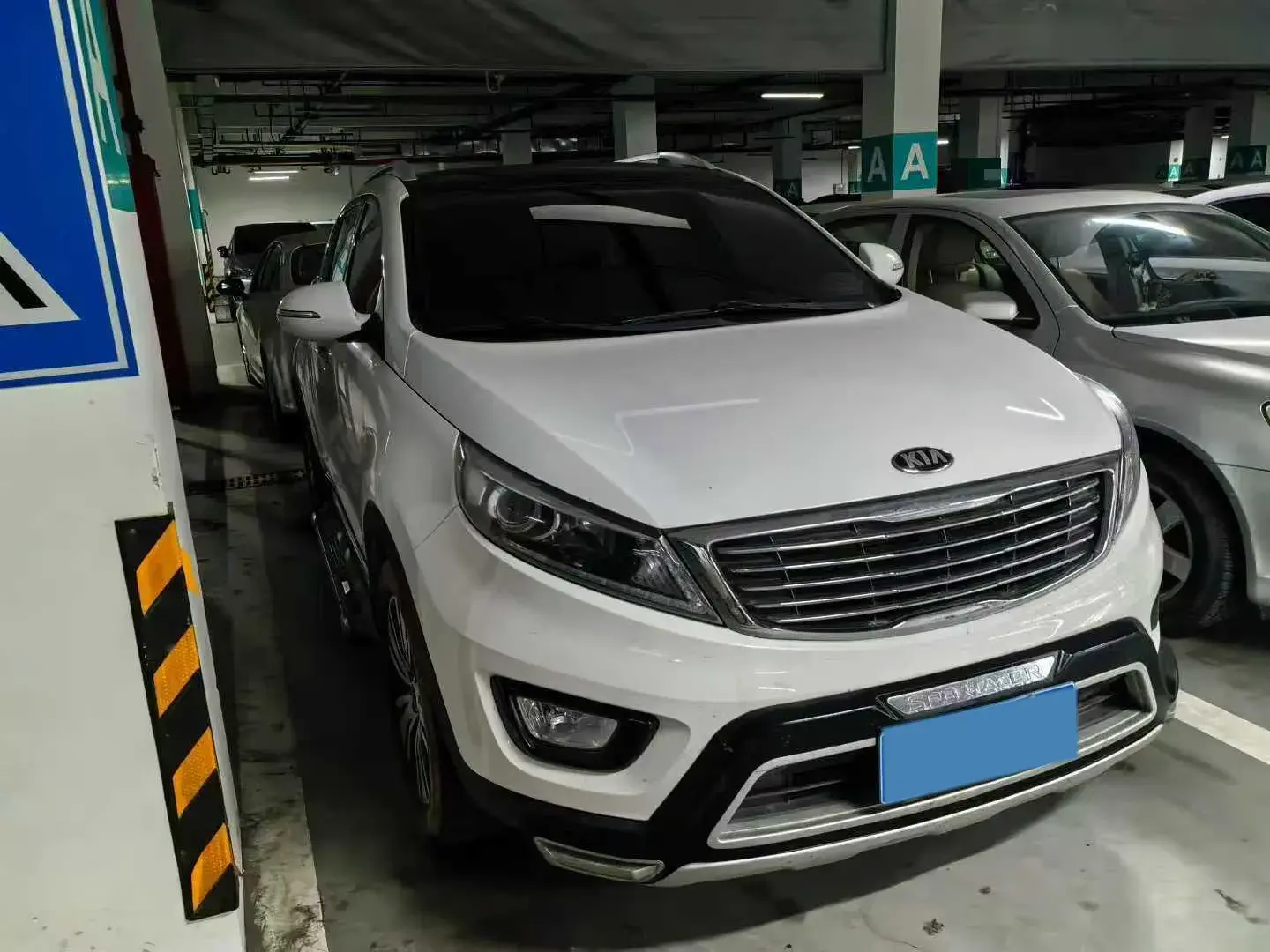 2016 KIA SPORTAGE thumbnail 3