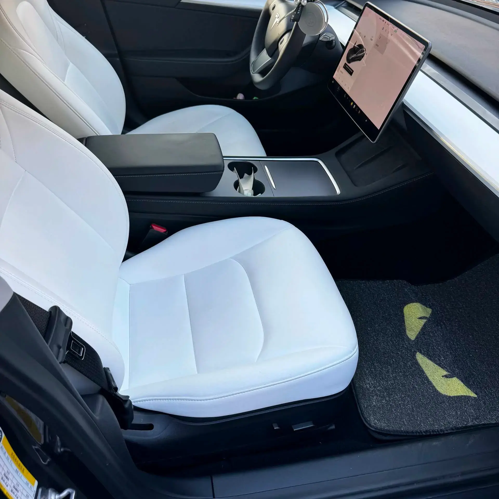 2021 TESLA MODEL thumbnail 3