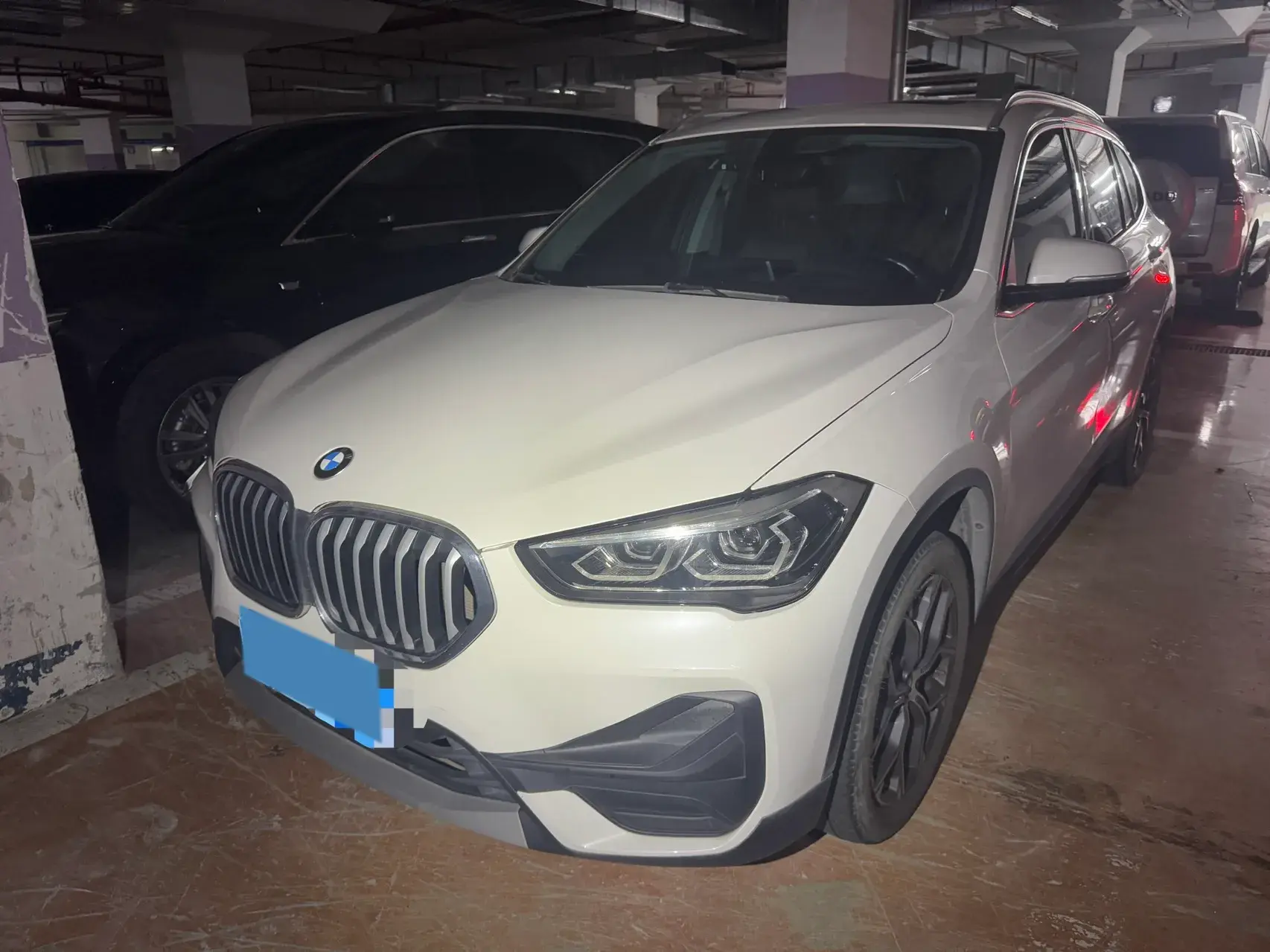 2021 BMW X1 view 1
