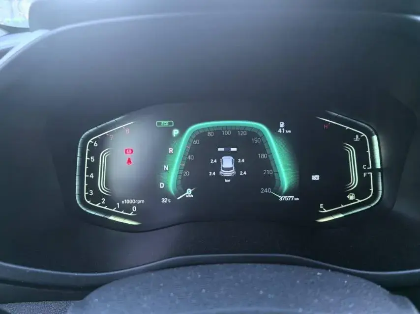 2021 HYUNDAI IX35 thumbnail 3