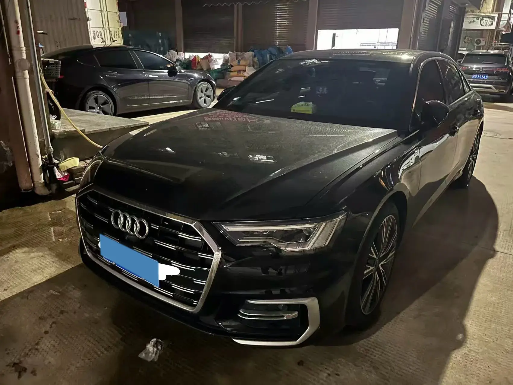 2025 AUDI A6L view 1