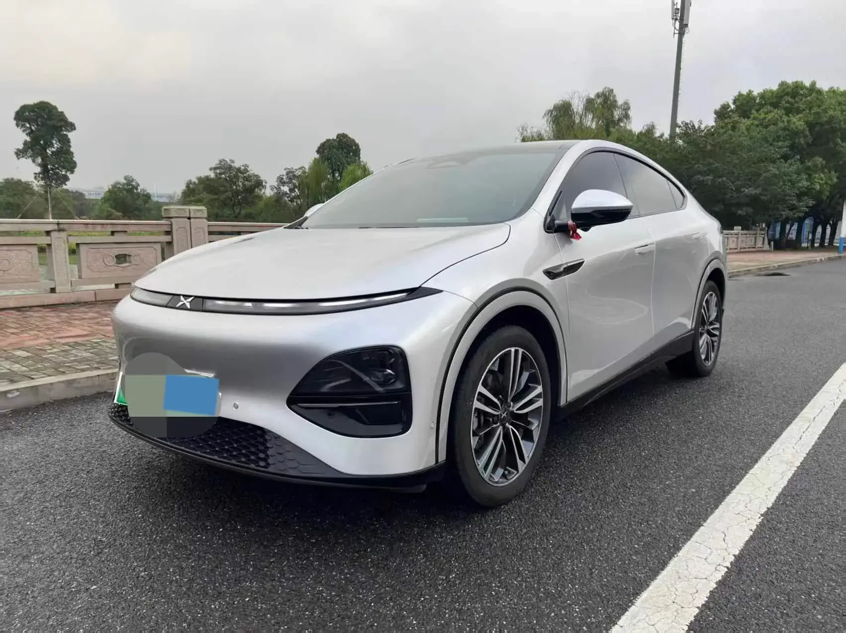 2023 XPENG G6 view 1