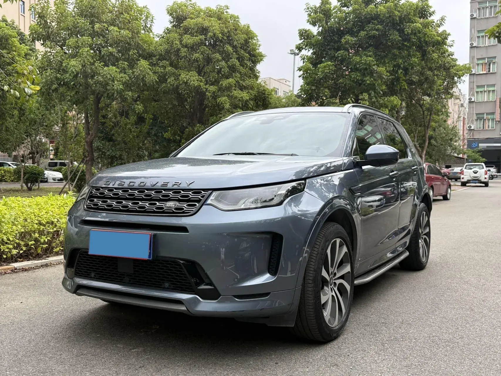 2021 LAND ROVER view 1