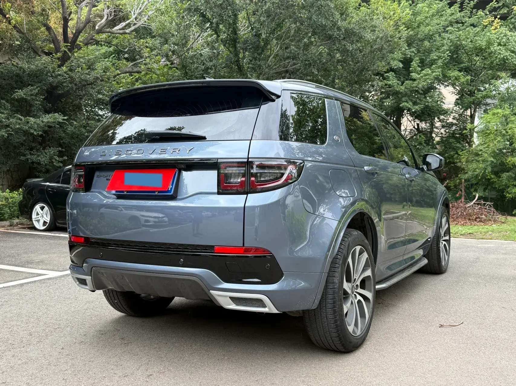 2021 LAND ROVER thumbnail 3