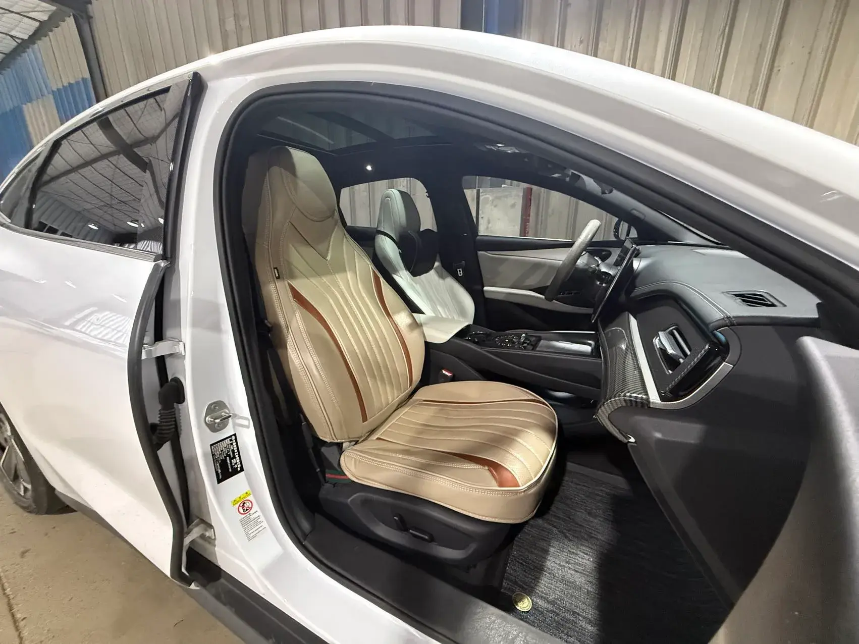 2024 BYD SEAL thumbnail 4