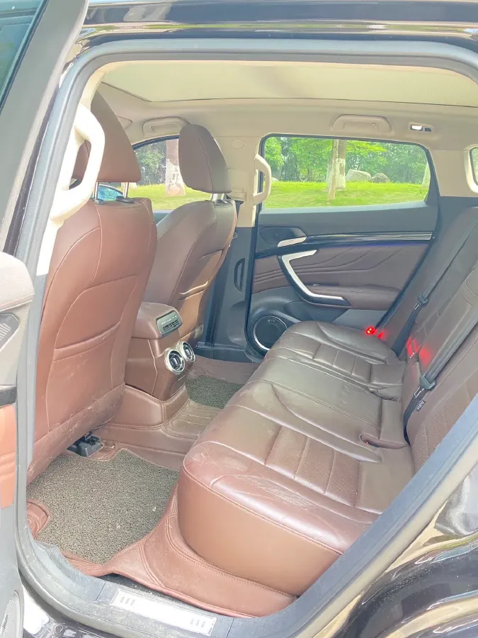 2017 Zotye T700 2.0T 190HP L4 8AT,autocango,china used car exporter,china ev exporter,chinese used car exporter,chinese used ev exporter