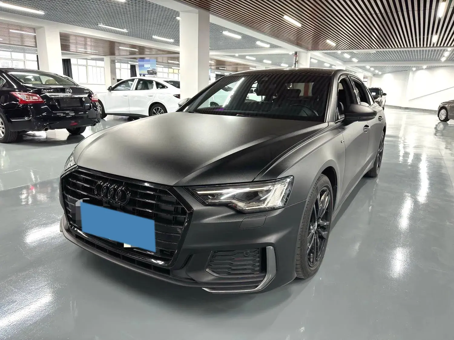 2020 AUDI A6L view 1