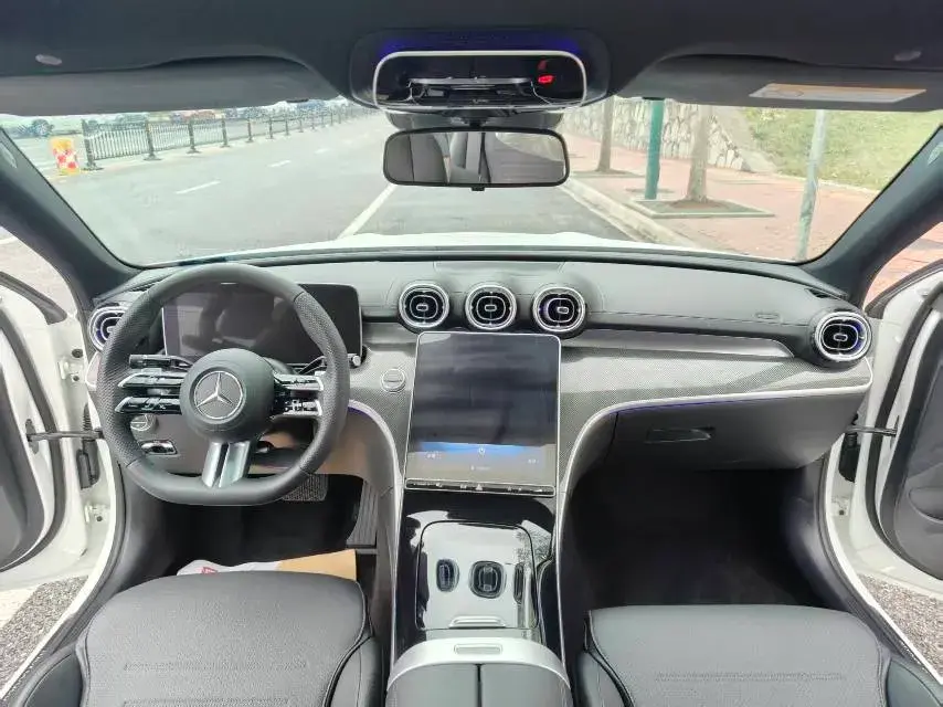2023 MERCEDES-BENZ C thumbnail 3
