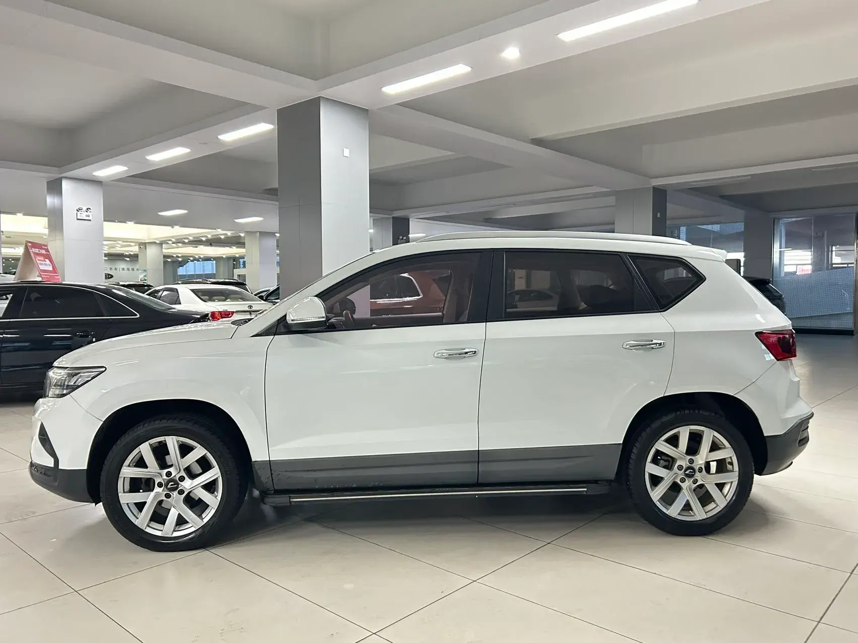 2019 JETTA VS5 thumbnail 2