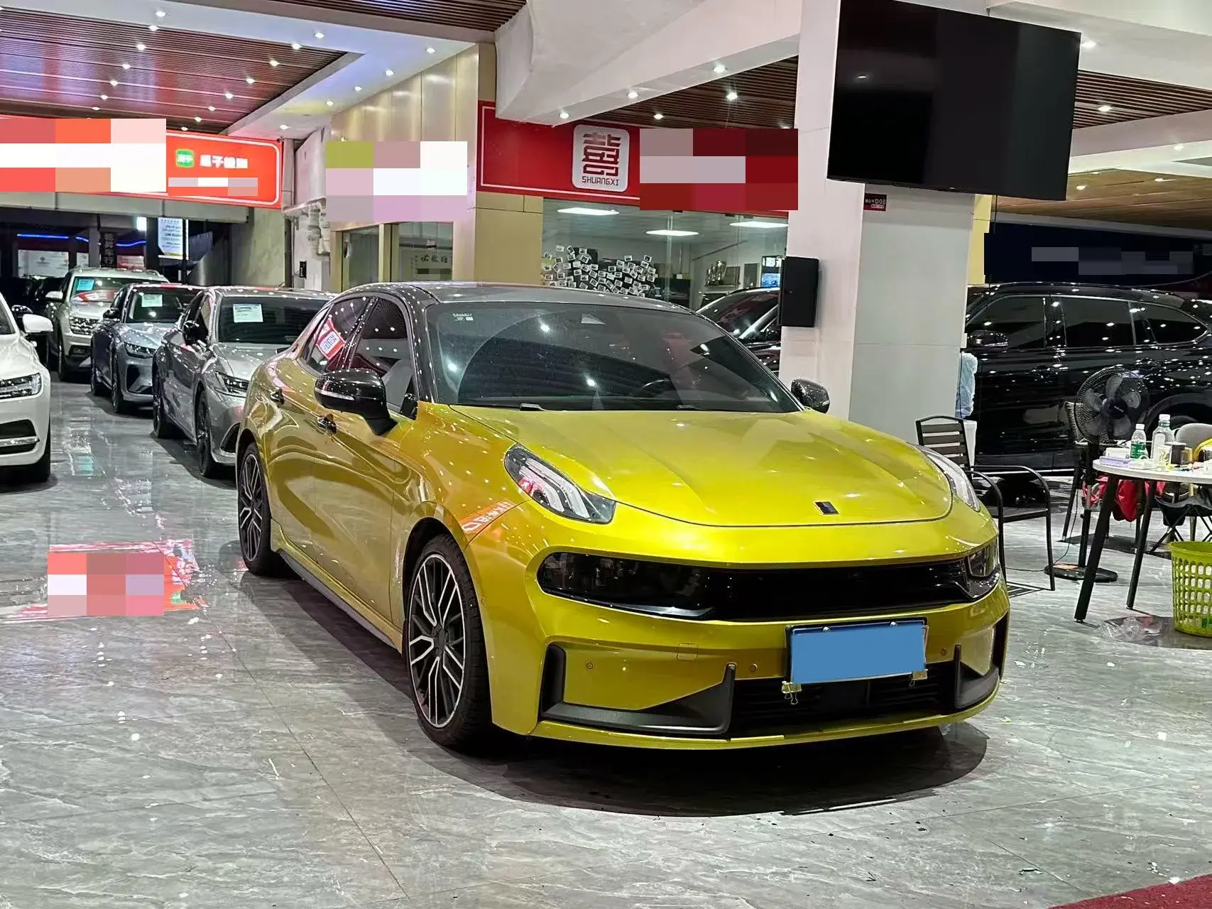 2019 LYNK&CO 03 thumbnail 3