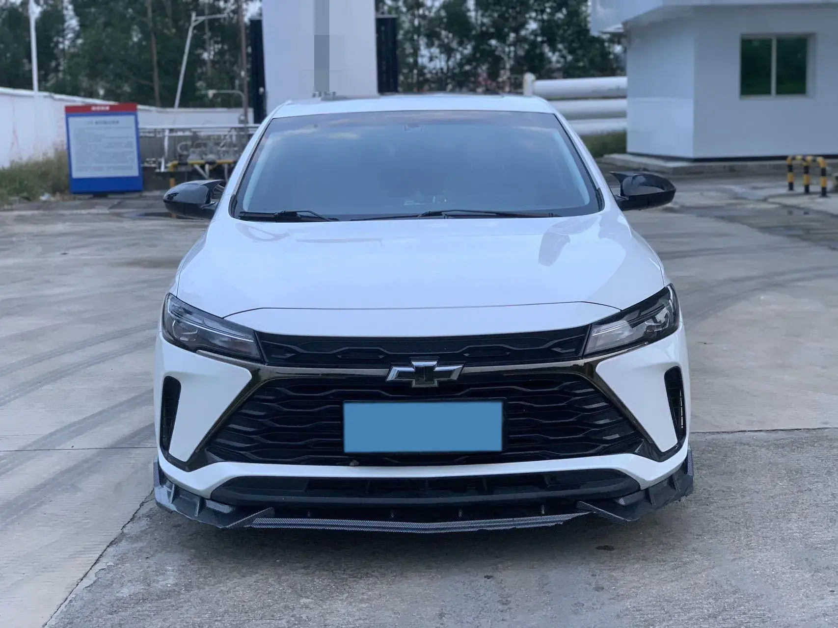 2023 CHEVROLET MONZA thumbnail 2