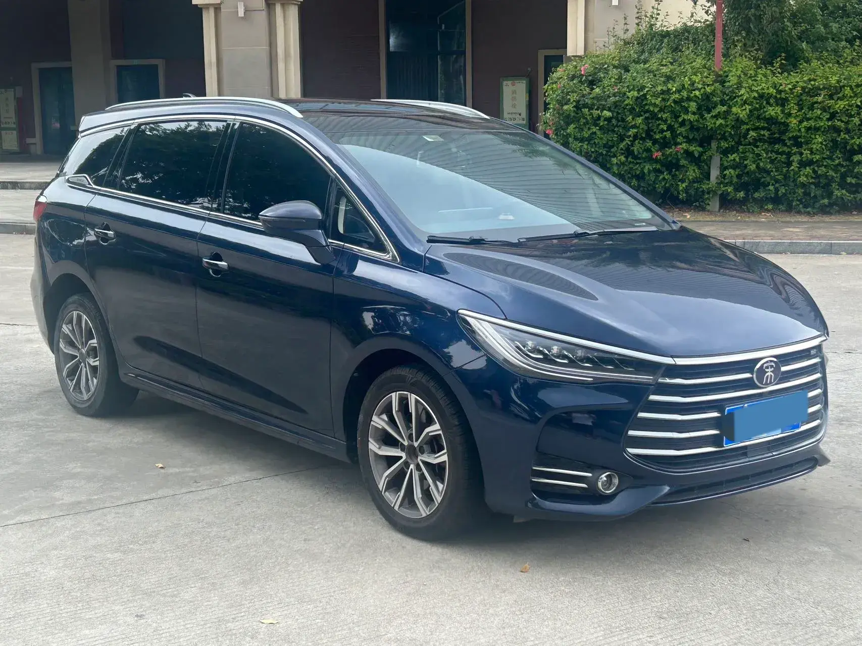 2019 BYD SONG thumbnail 3