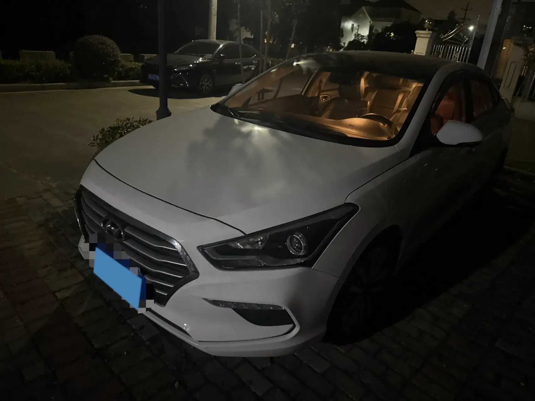 2017 HYUNDAI MISTRA view 1