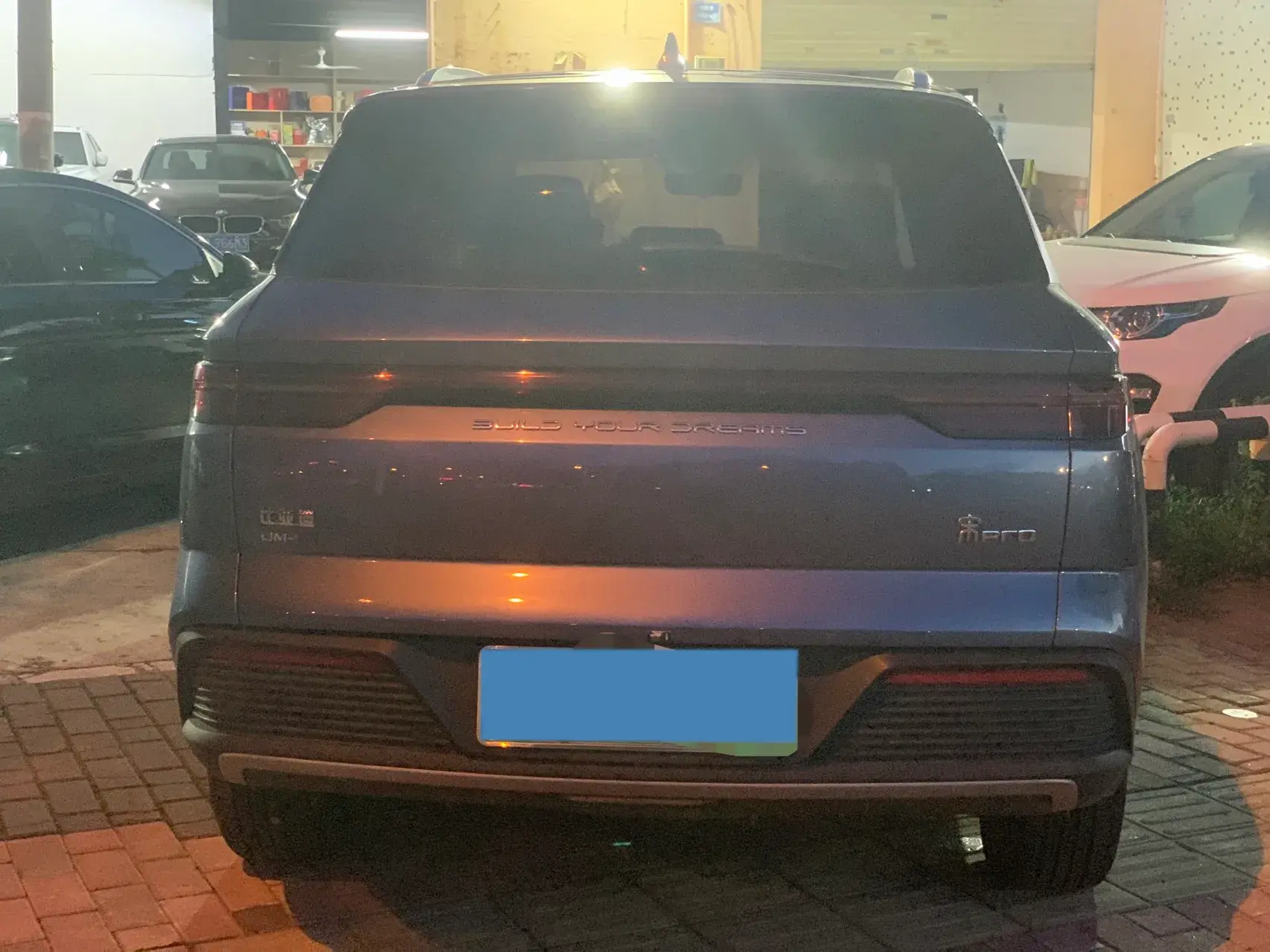 2023 BYD SONG thumbnail 3