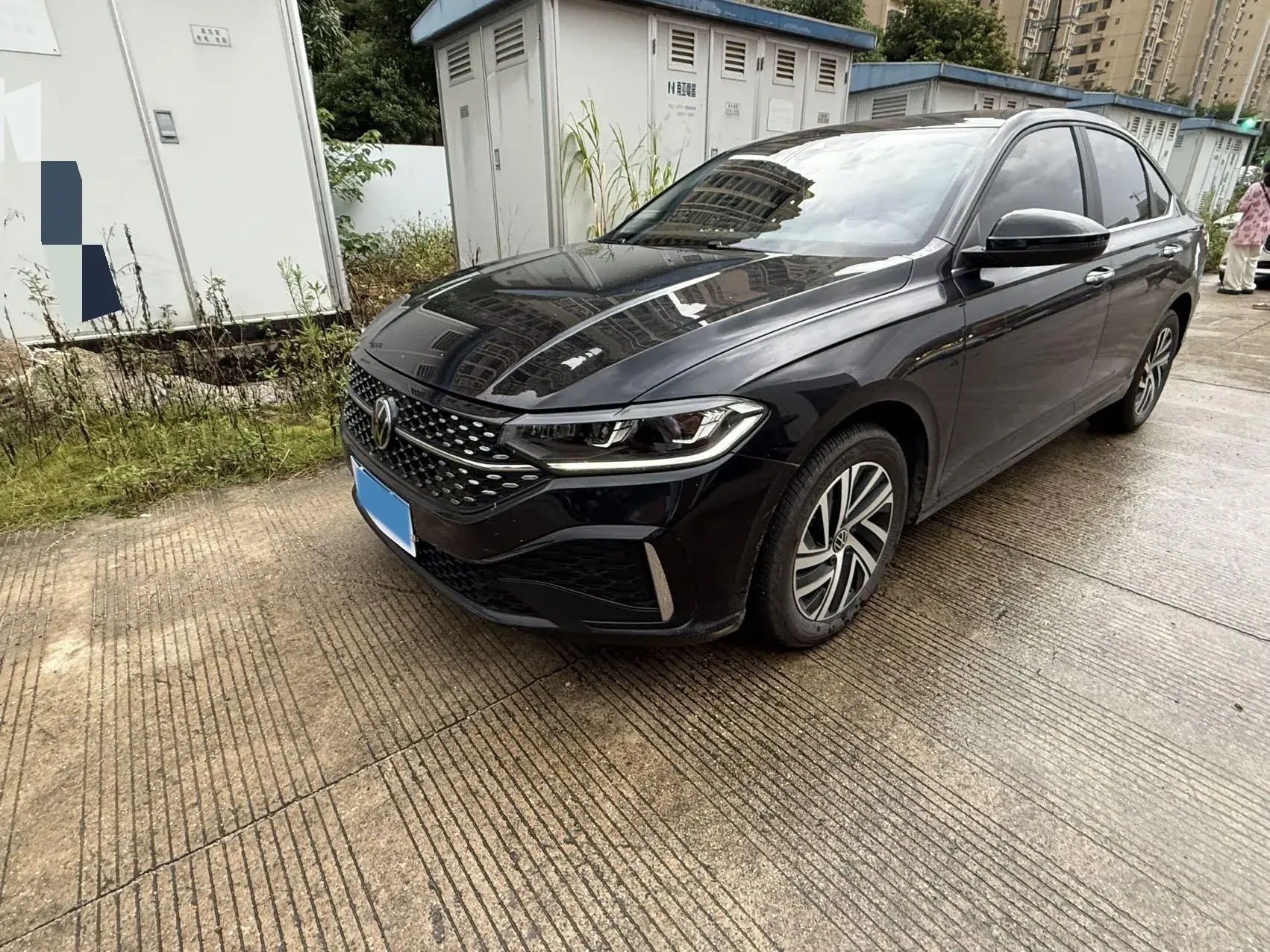 2024 VOLKSWAGEN LAVIDA view 1