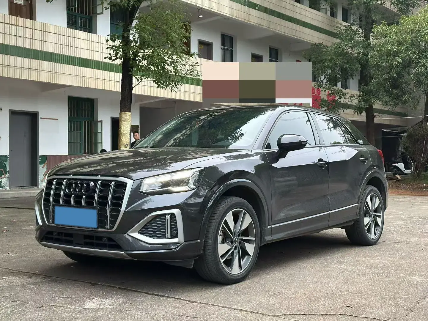 2022 AUDI Q2L view 1