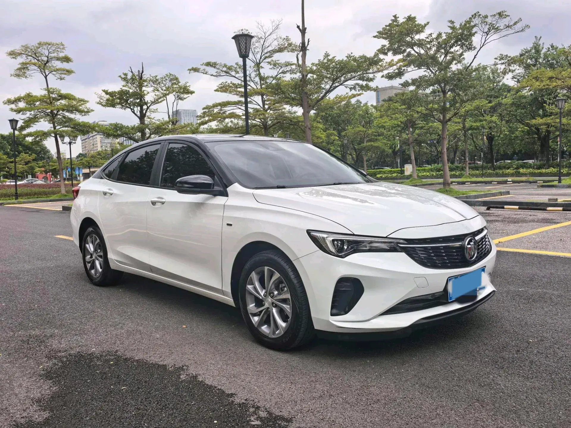 2022 BUICK VERANO thumbnail 4