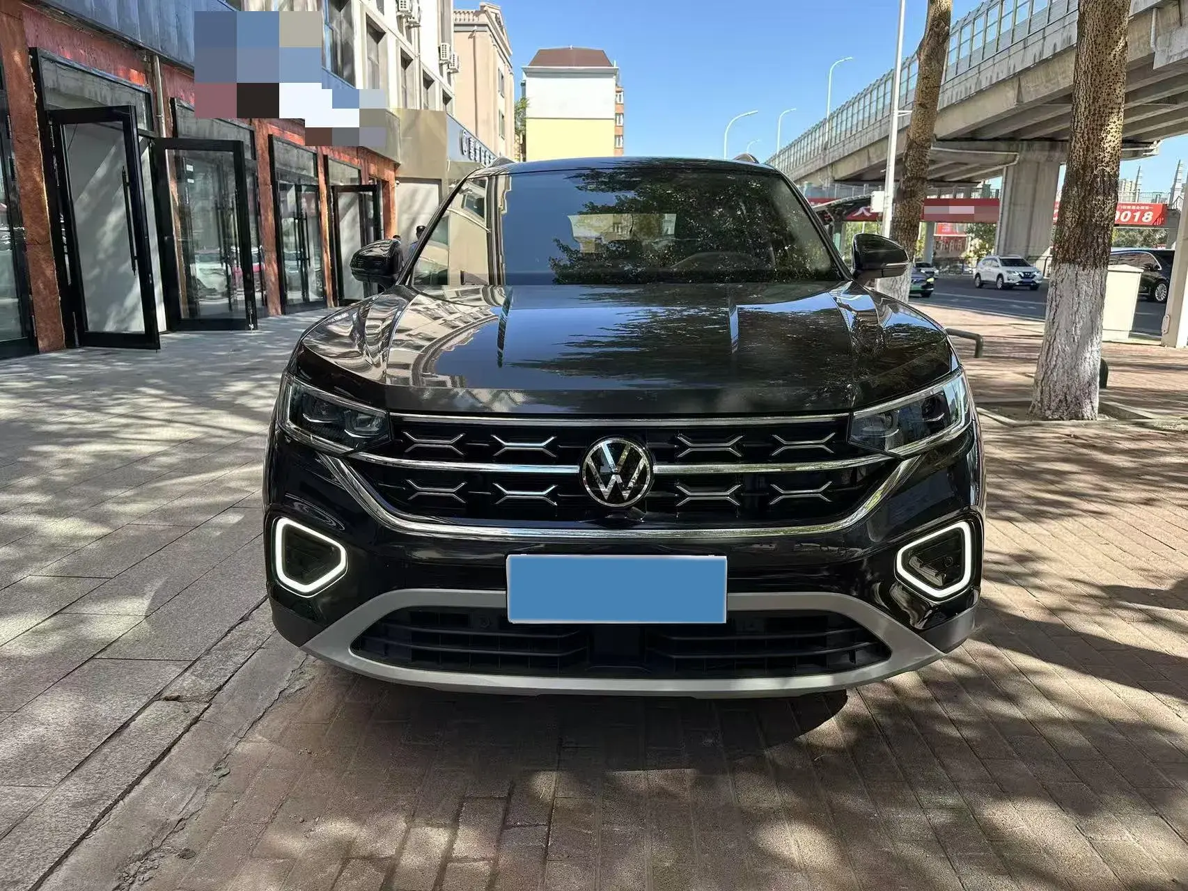 2023 VOLKSWAGEN TAYRON thumbnail 2