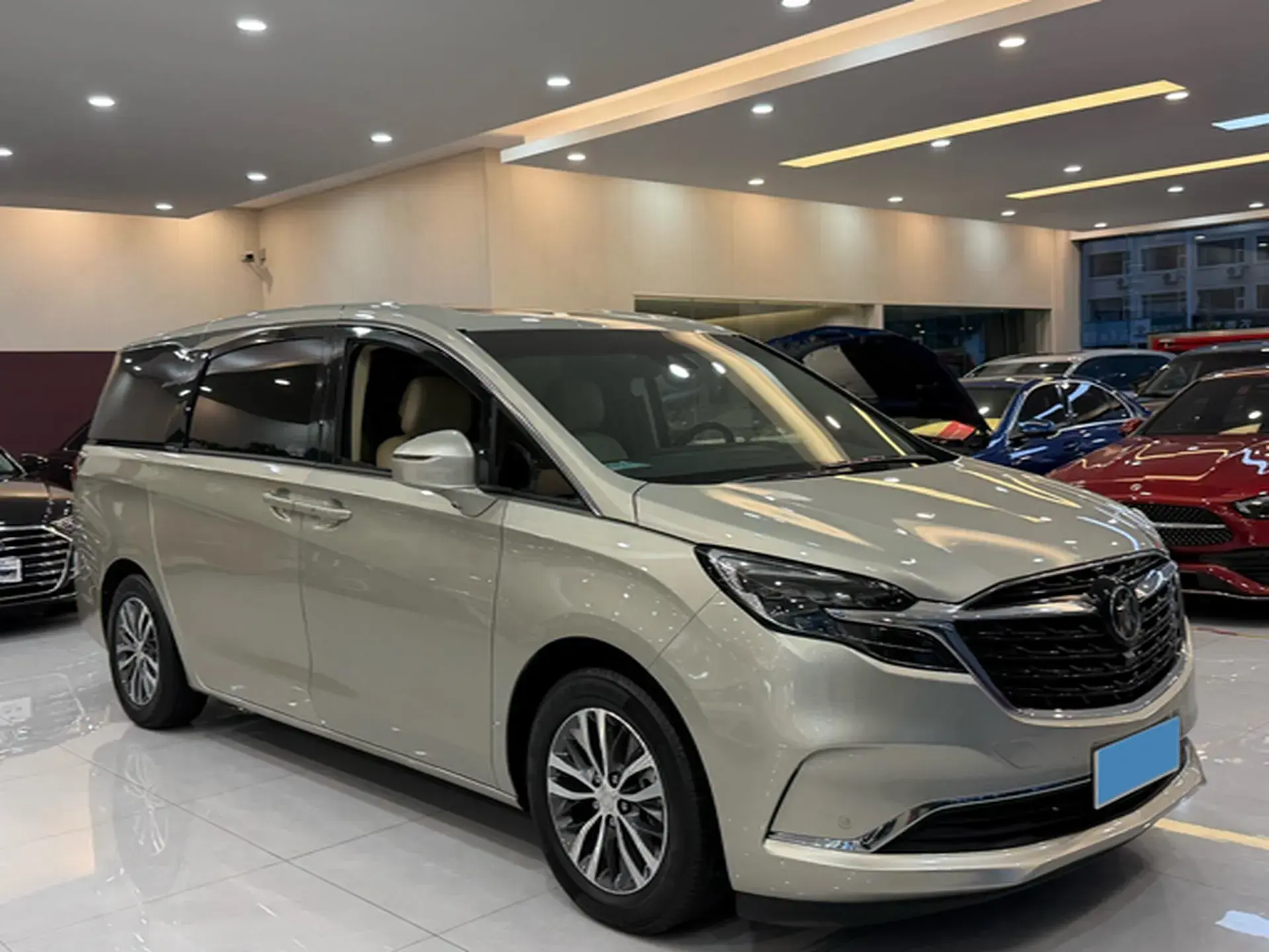 2022 BUICK GL8 thumbnail 3