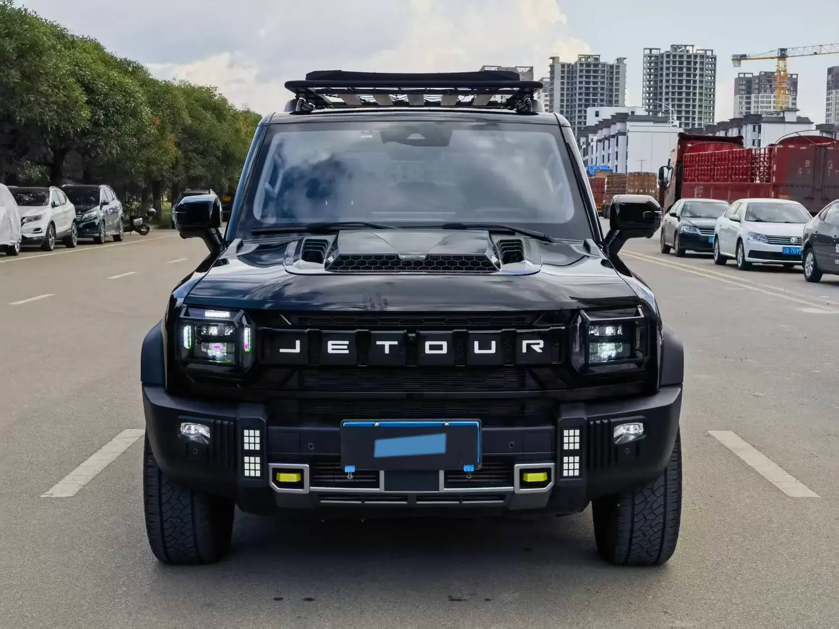 2023 JETOUR TRAVELLER thumbnail 2