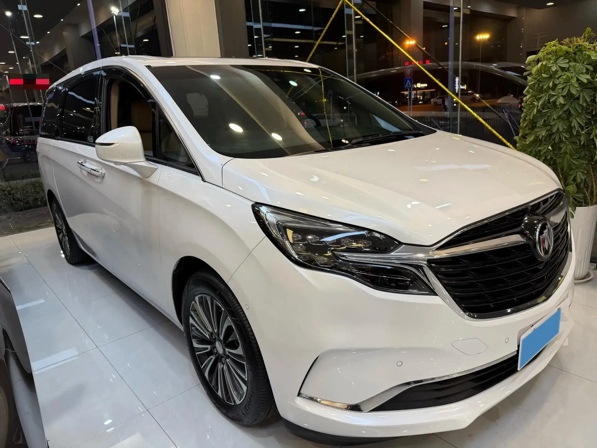 2021 BUICK GL8 thumbnail 3