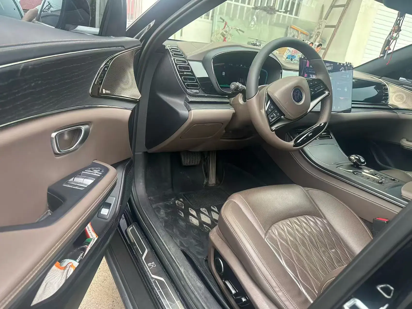 2020 BYD HAN thumbnail 3