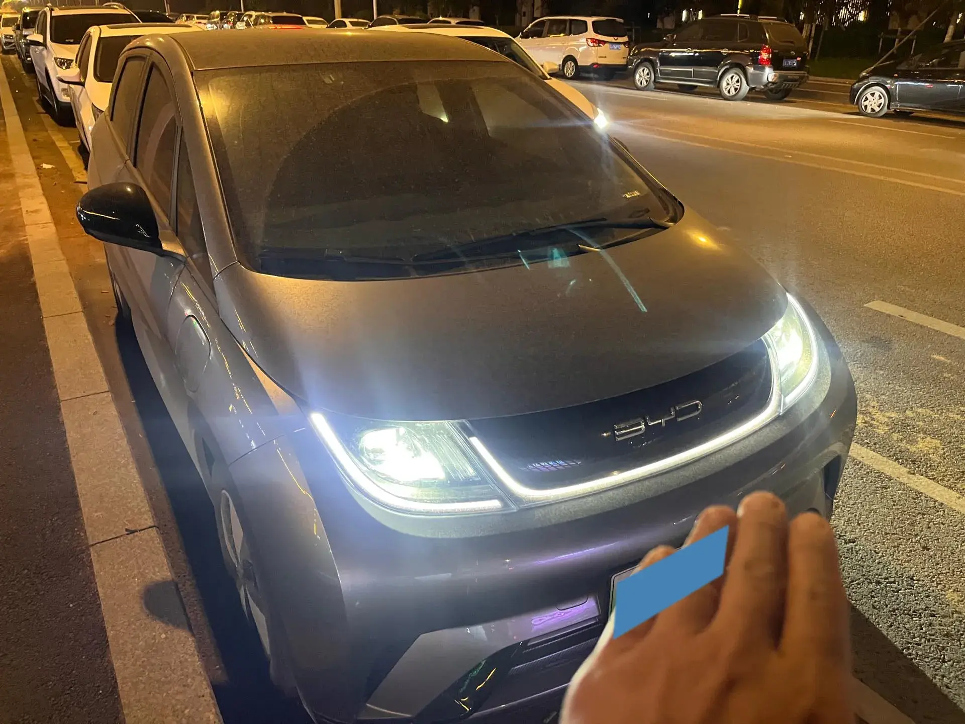 2023 BYD DOLPHIN thumbnail 3