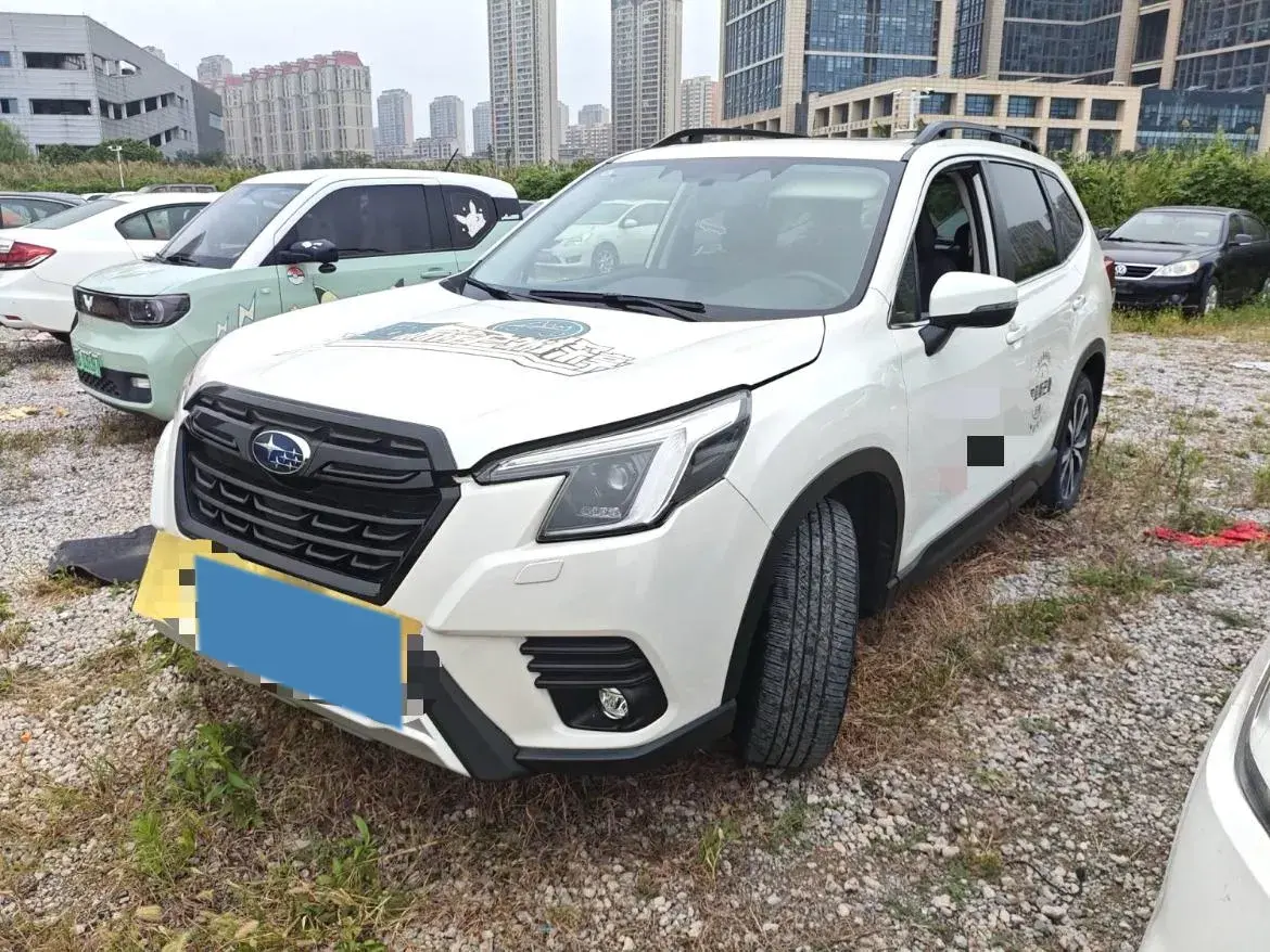 2024 SUBARU FORESTER view 1
