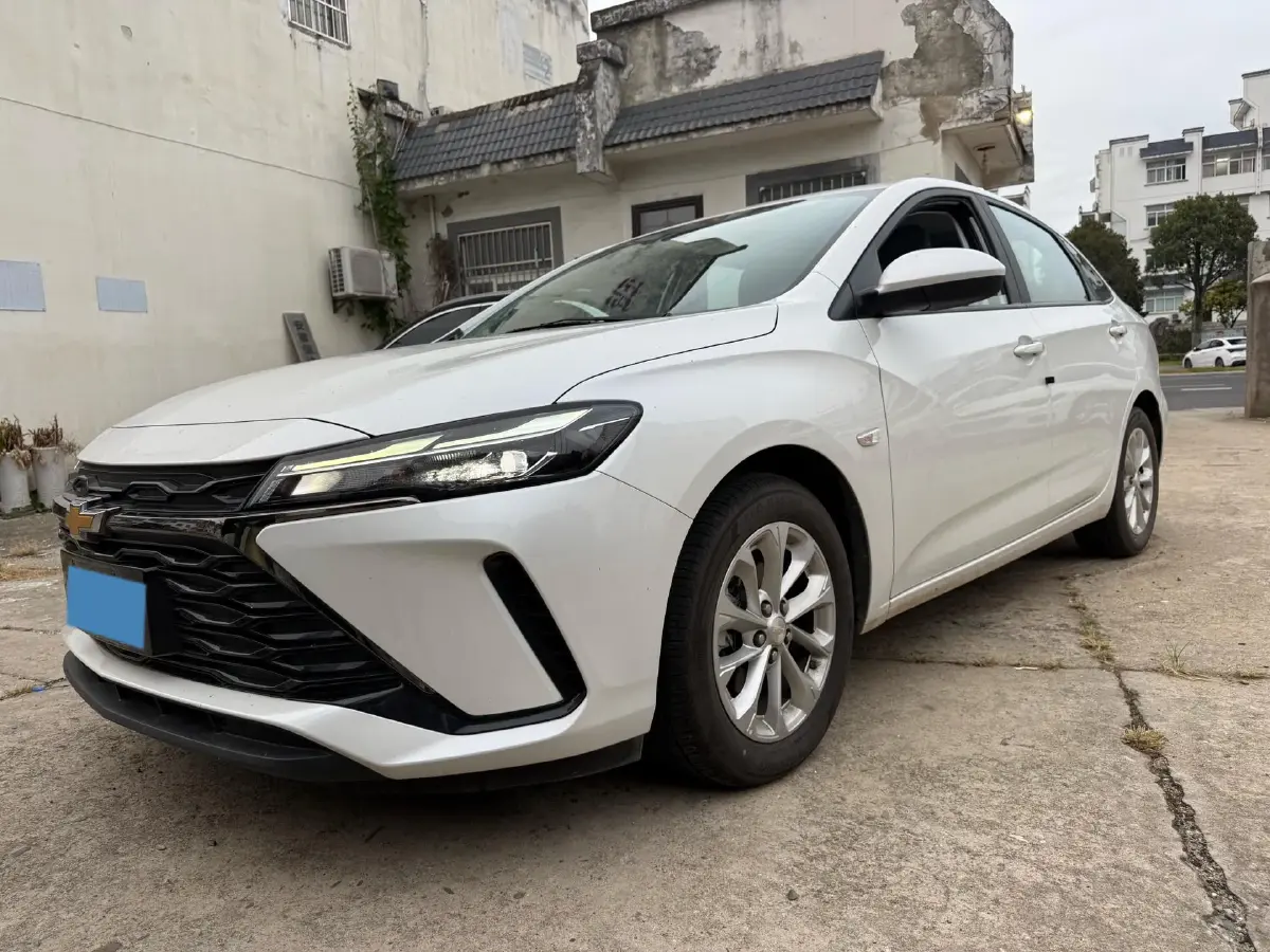 2023 Chevrolet Monza 1.5L 113HP L4 6DCT