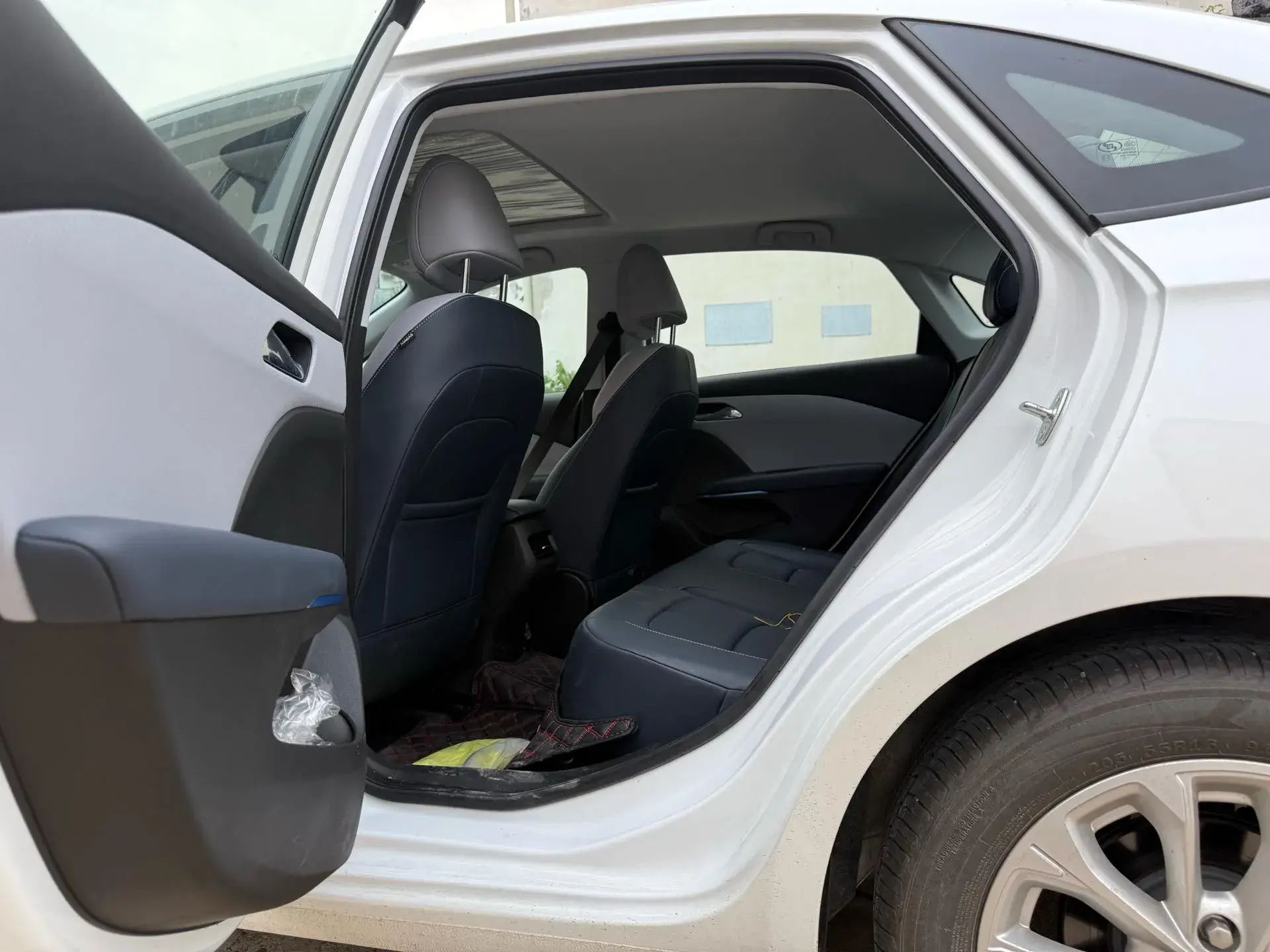 2023 CHEVROLET MONZA thumbnail 3