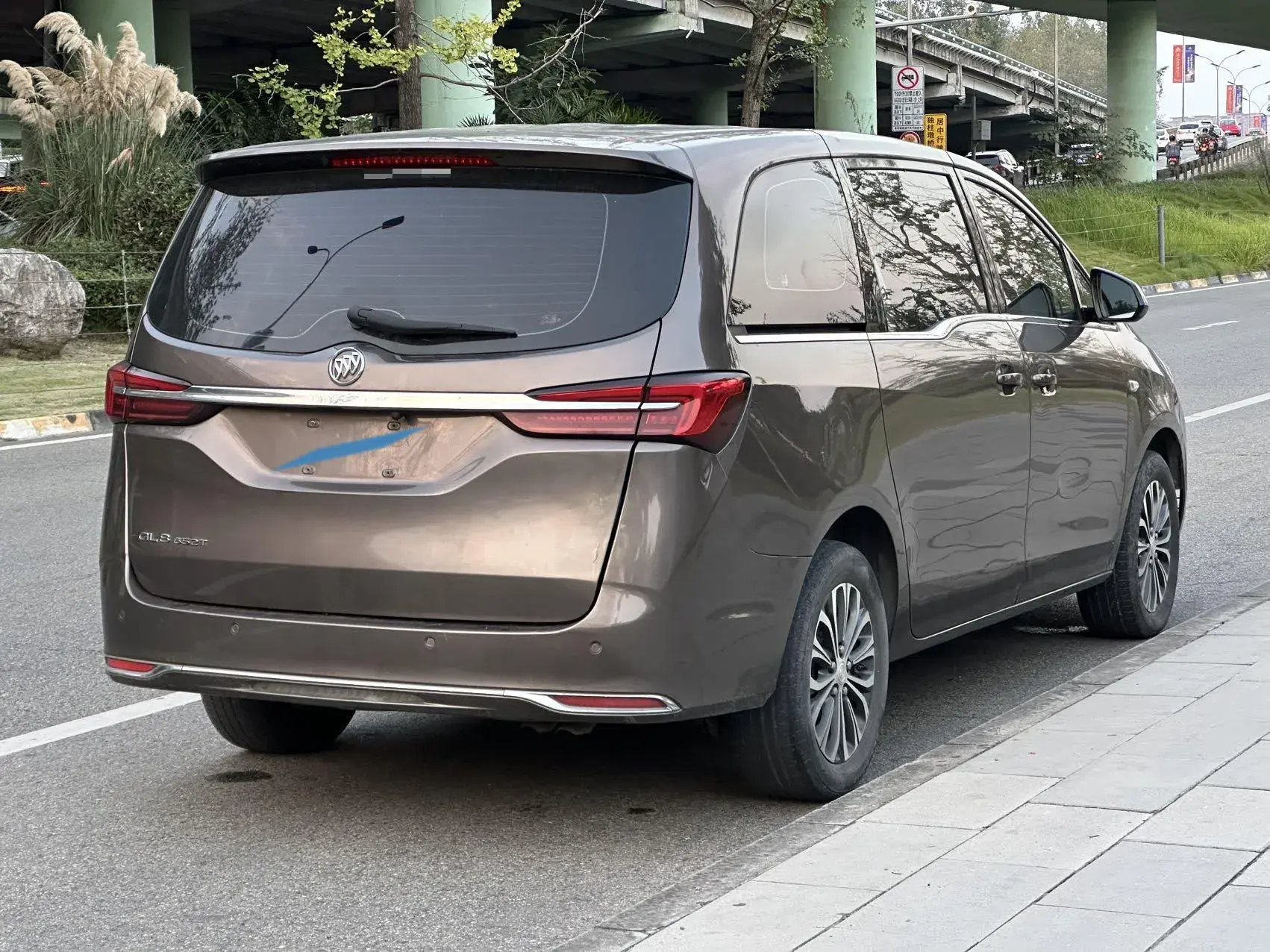 2021 BUICK GL8 thumbnail 4